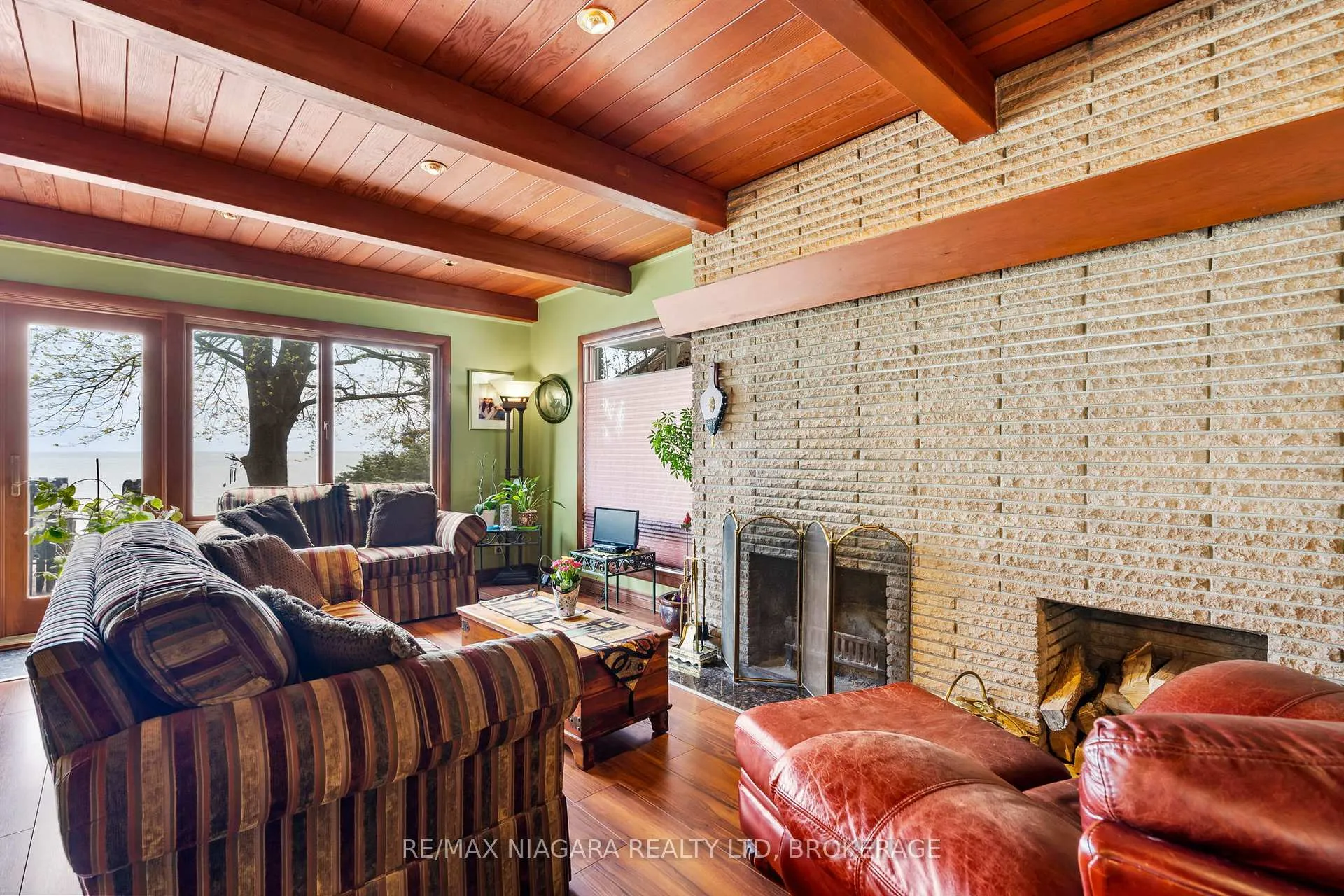 Photo 6 of 10419 Lakeshore Road, Wainfleet, Lakeshore — HOMEH