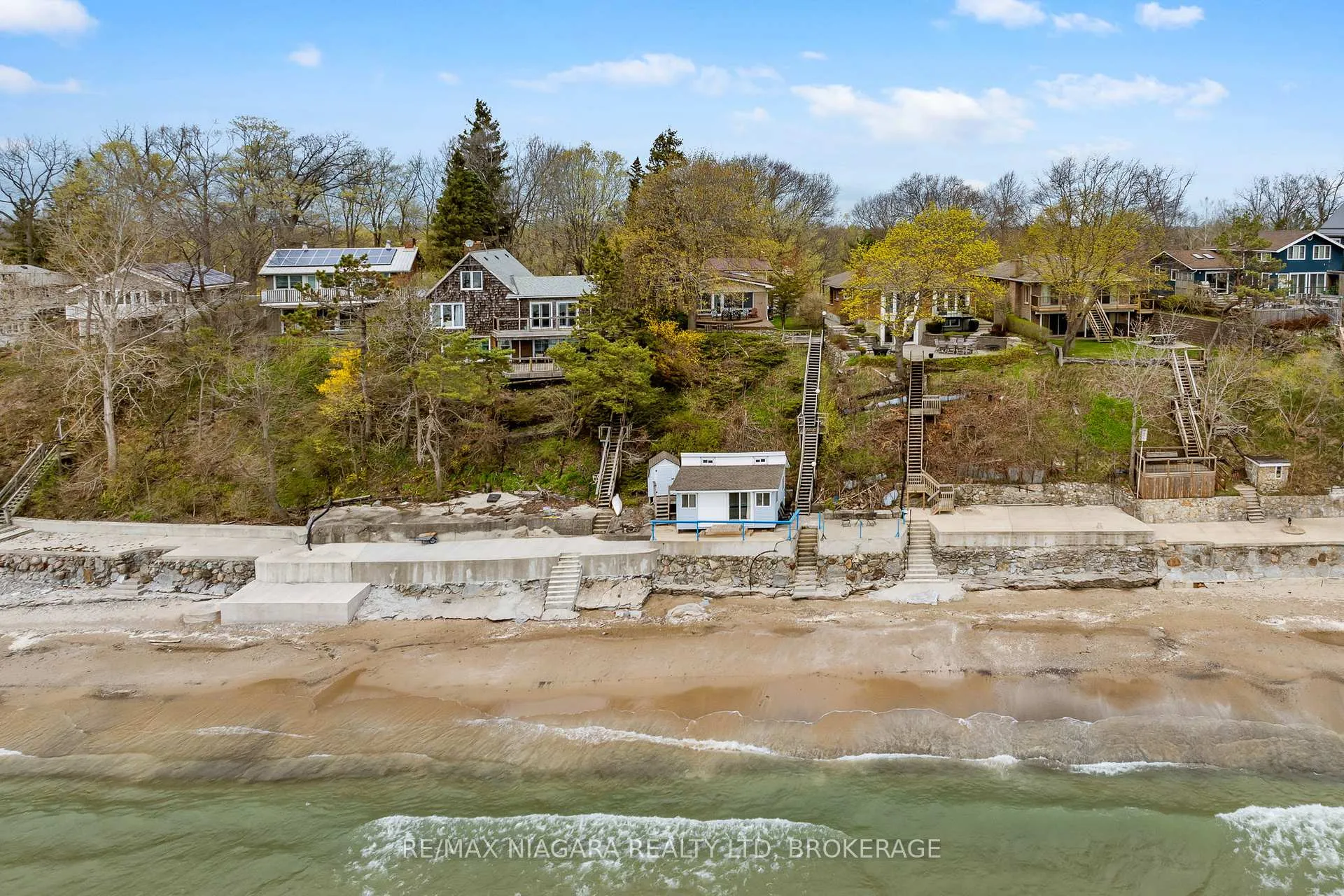 Photo 36 of 10419 Lakeshore Road, Wainfleet, Lakeshore — HOMEH
