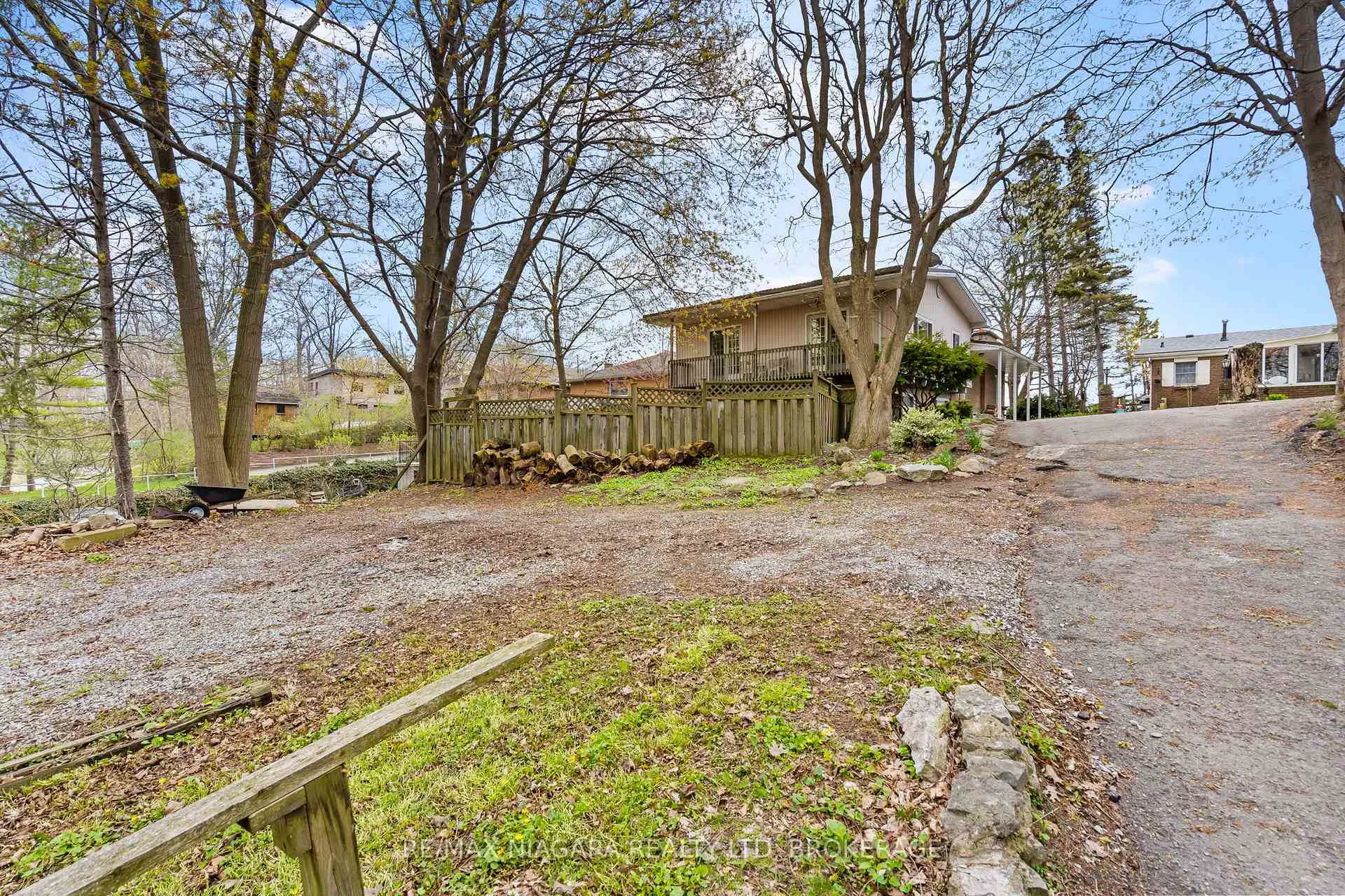 Photo 37 of 10419 Lakeshore Road, Wainfleet, Lakeshore — HOMEH