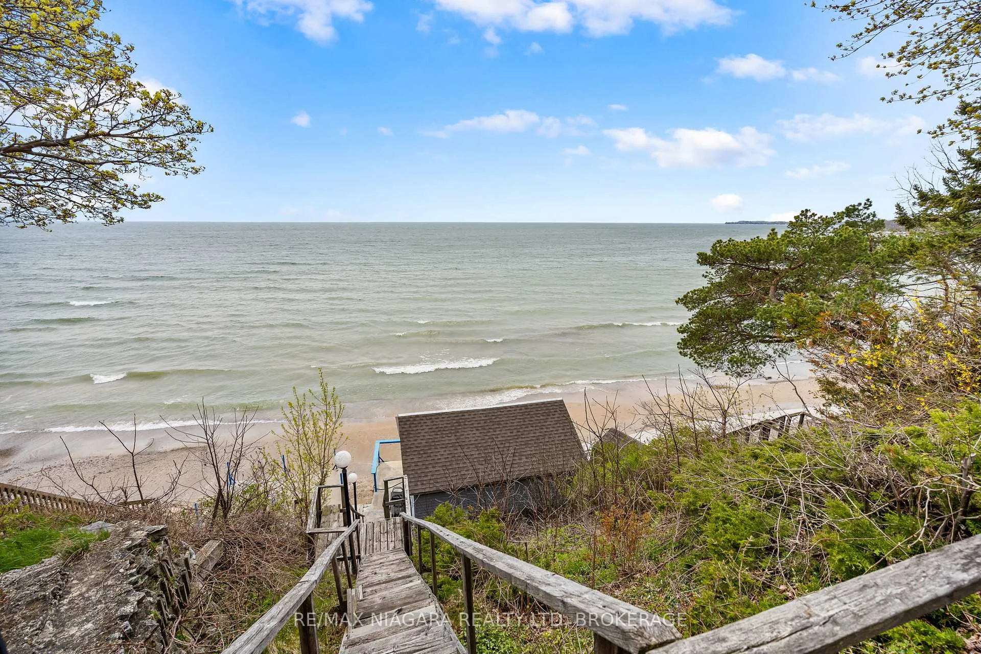 Photo 39 of 10419 Lakeshore Road, Wainfleet, Lakeshore — HOMEH