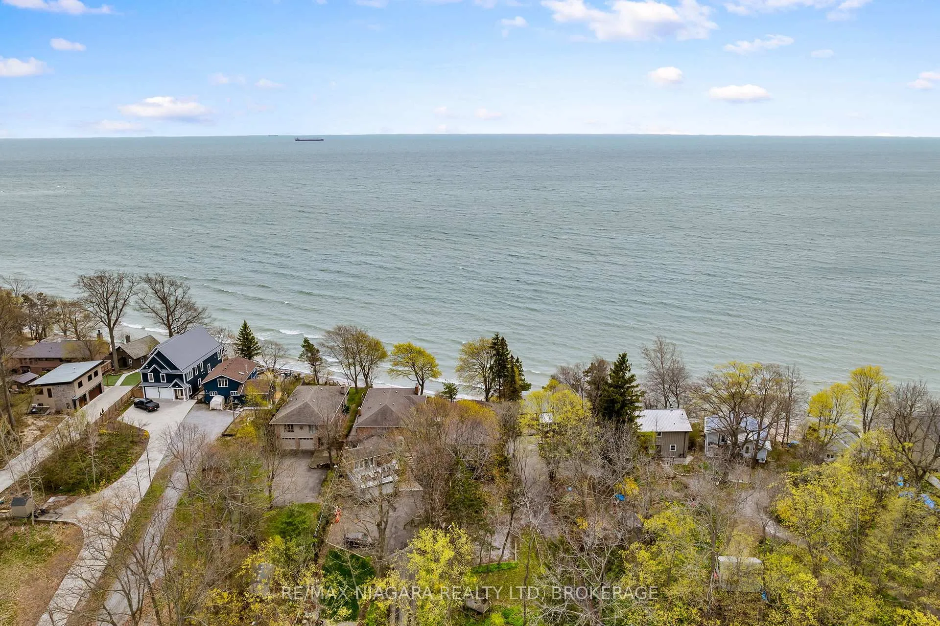 Photo 44 of 10419 Lakeshore Road, Wainfleet, Lakeshore — HOMEH