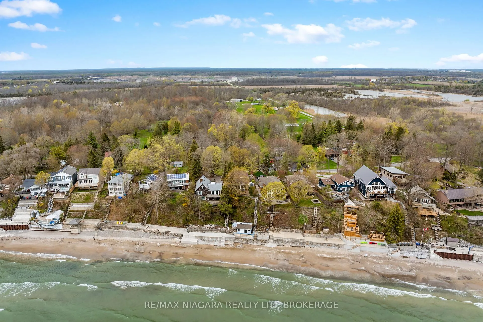 Photo 47 of 10419 Lakeshore Road, Wainfleet, Lakeshore — HOMEH