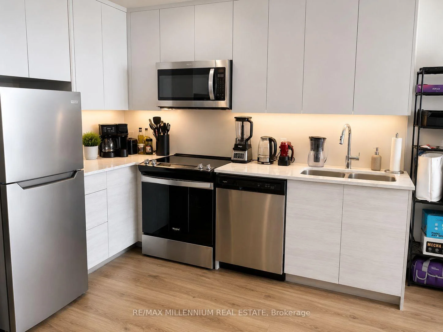 Photo 11 of Unit 2610, 60 Frederick Street, Kitchener, City Commercial Core — HOMEH