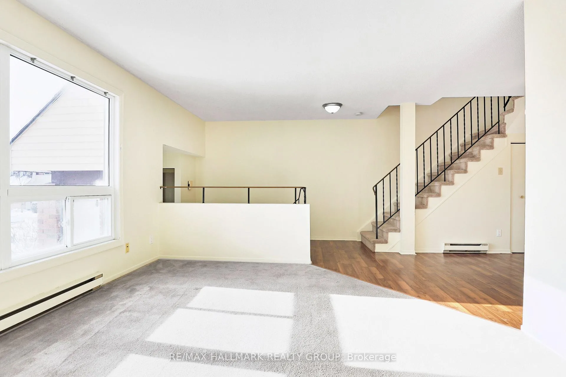Photo 4 of 137 Renova Private, Ottawa, Riverview Park — HOMEH