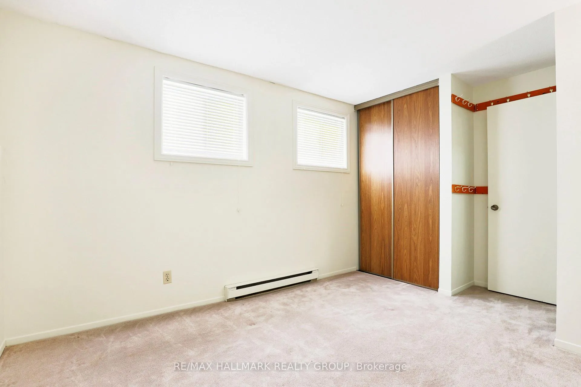 Photo 23 of 137 Renova Private, Ottawa, Riverview Park — HOMEH