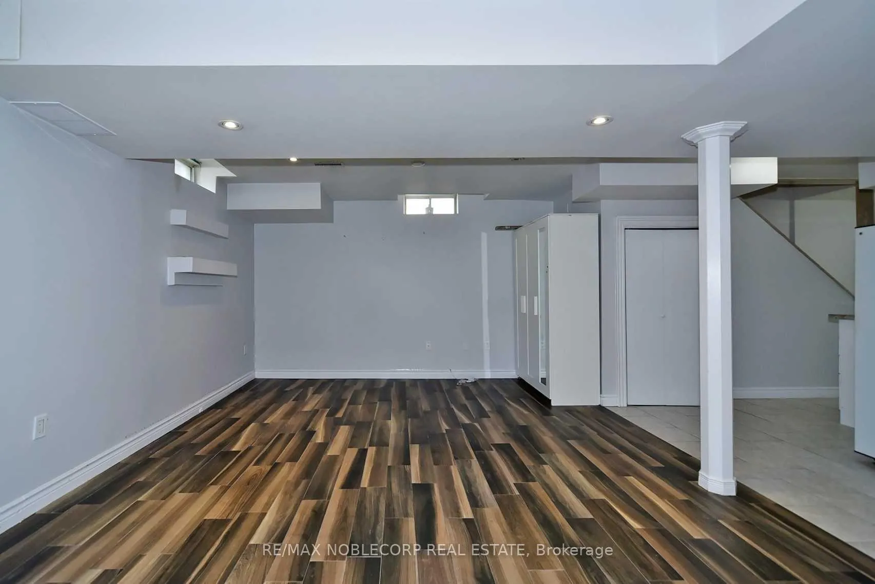 Photo 10 of Unit Basement, 16-103 Foxchase Avenue, Vaughan, East Woodbridge — HOMEH