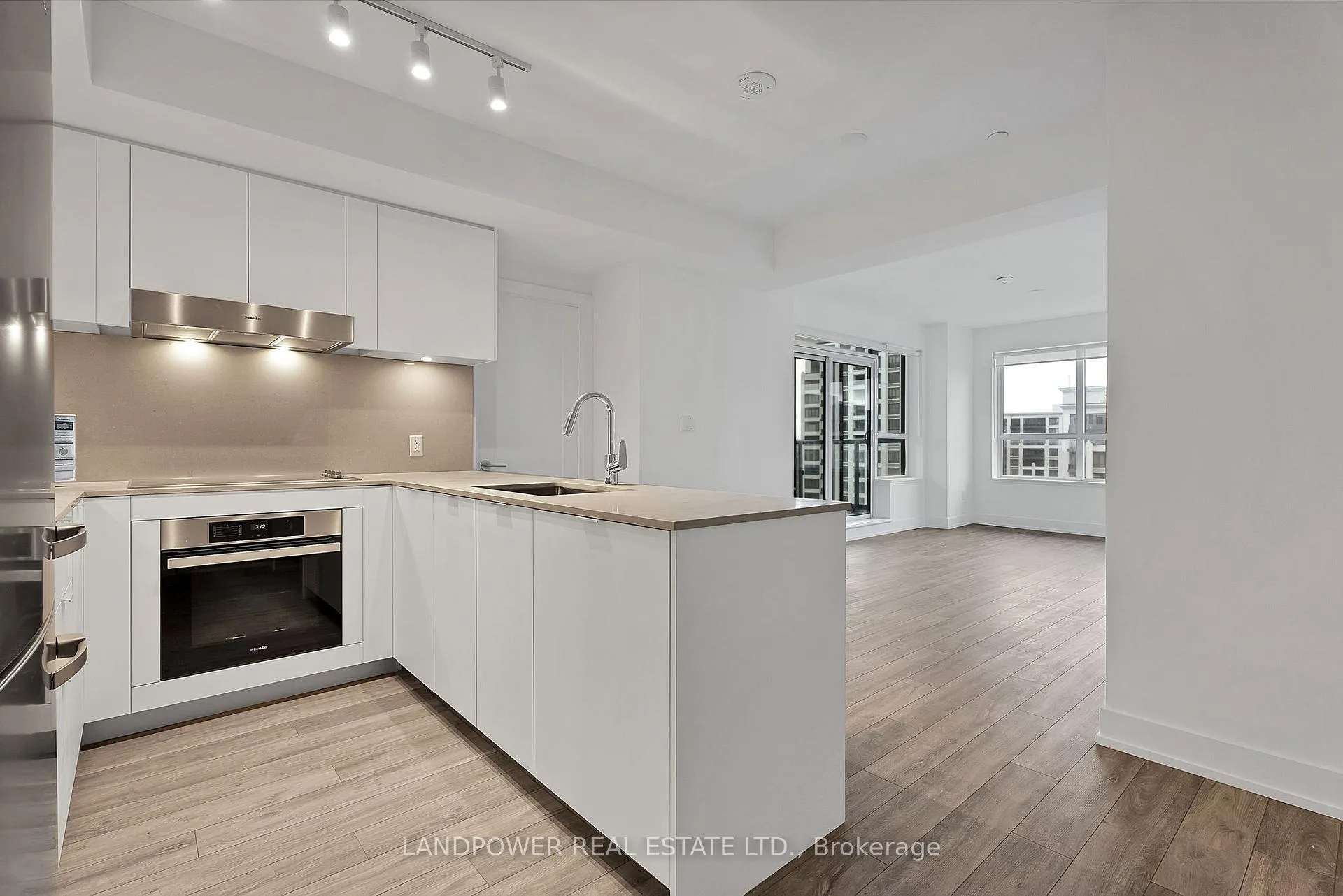 Photo 2 of Unit 1108, 9 Clegg Road, Markham, Unionville — HOMEH