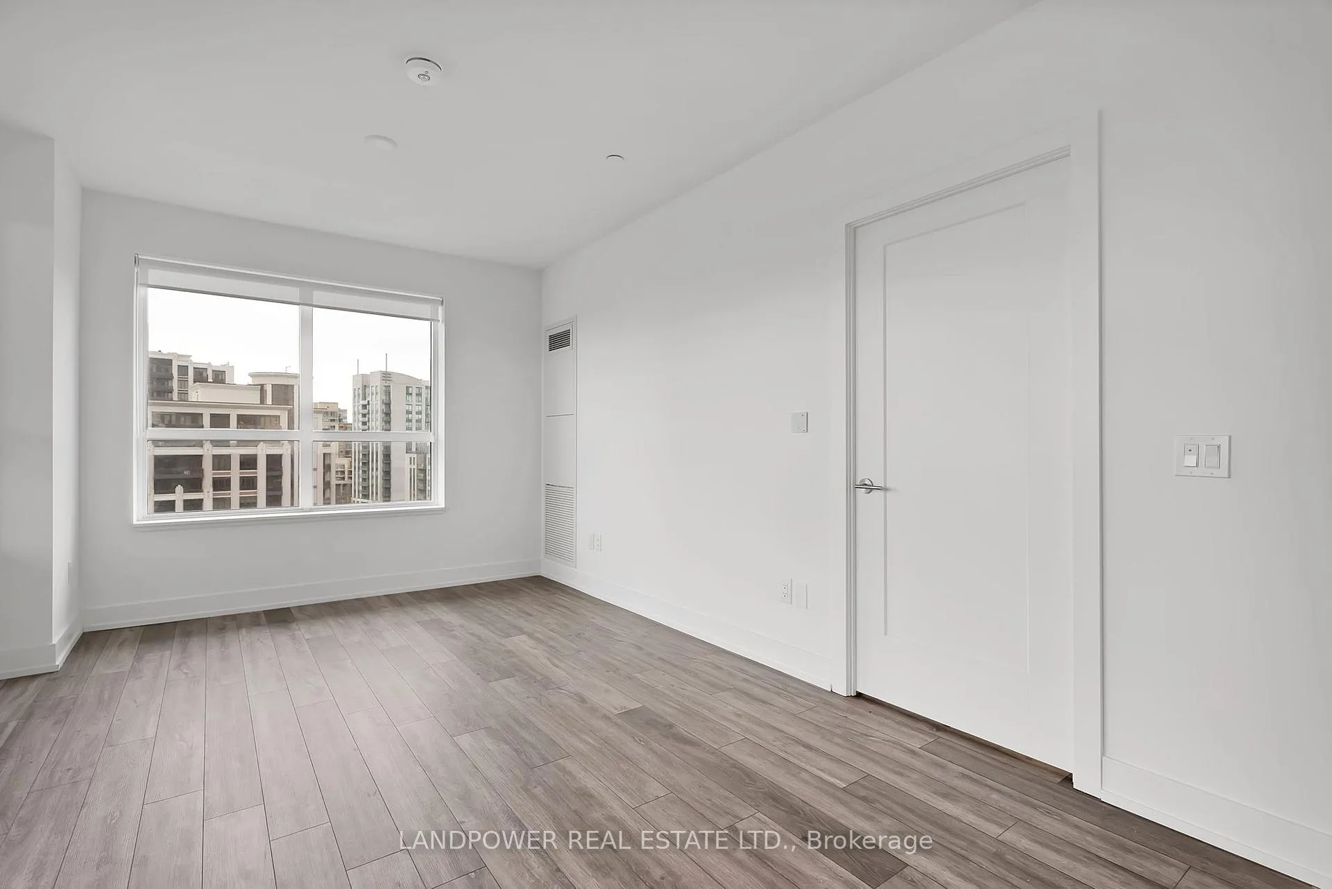 Photo 8 of Unit 1108, 9 Clegg Road, Markham, Unionville — HOMEH