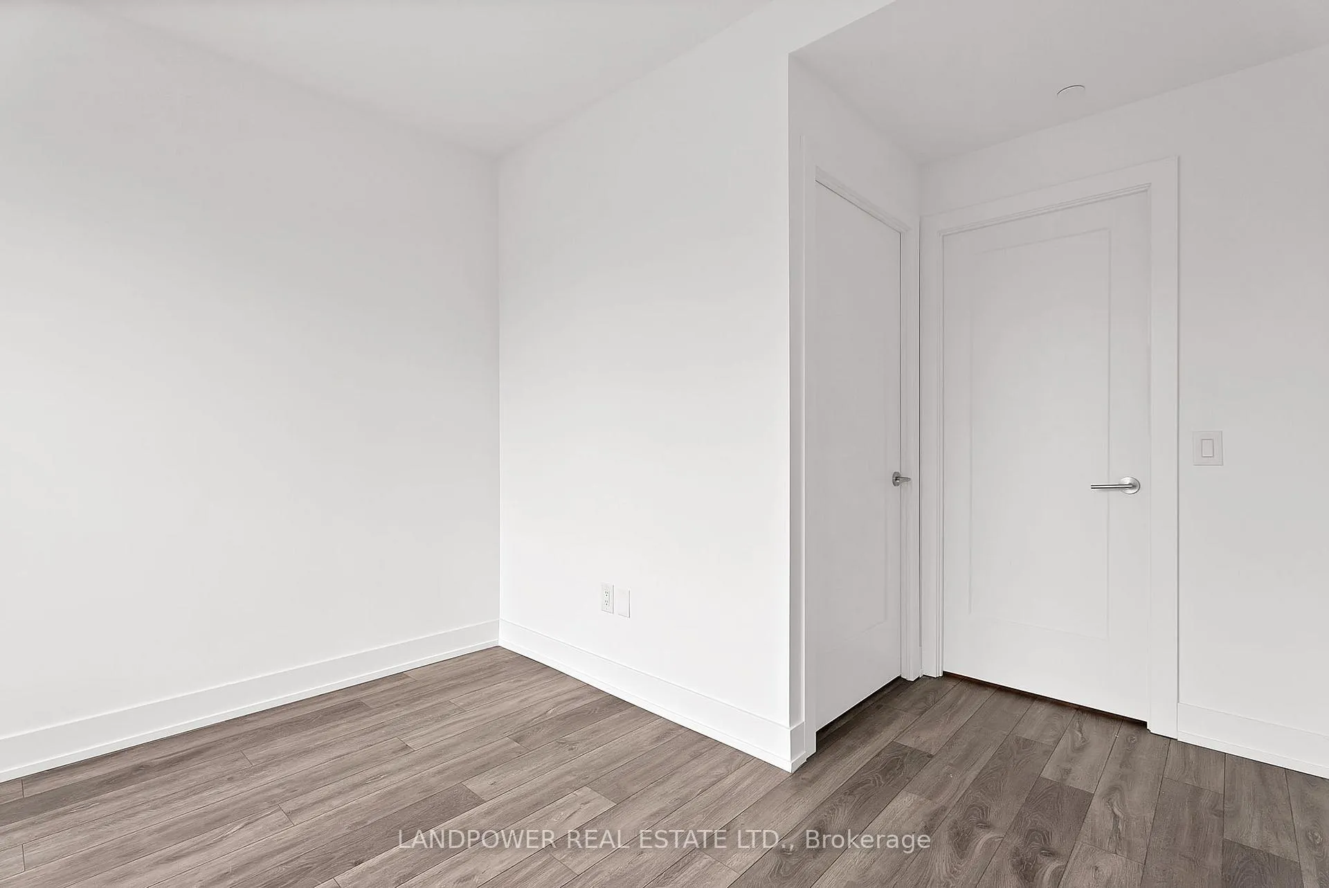 Photo 14 of Unit 1108, 9 Clegg Road, Markham, Unionville — HOMEH