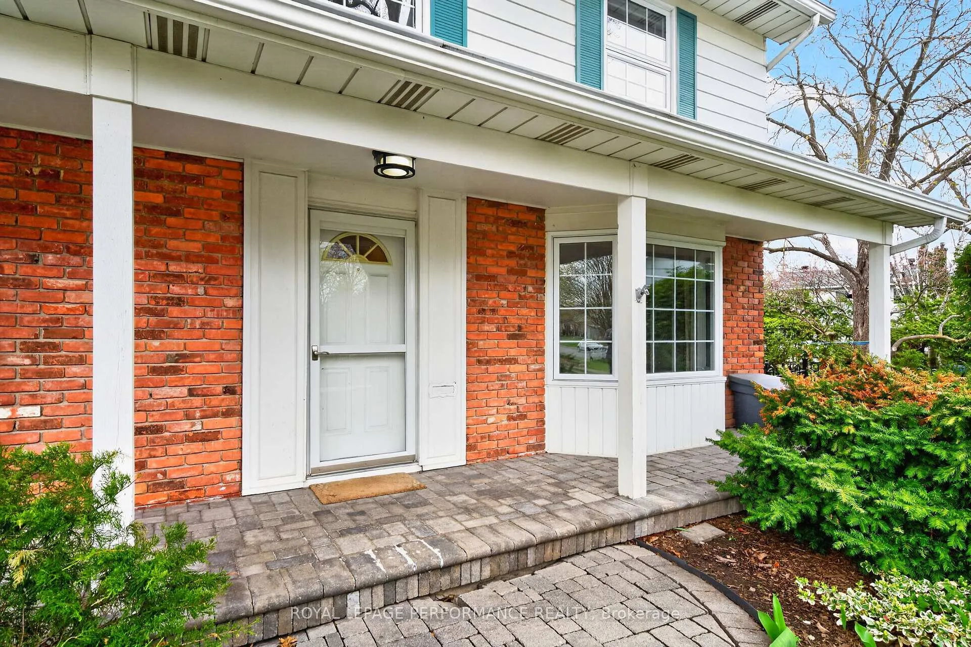 Photo 4 of 1837 Juno Avenue, Ottawa, Guildwood Estates - Urbandale Acres — HOMEH