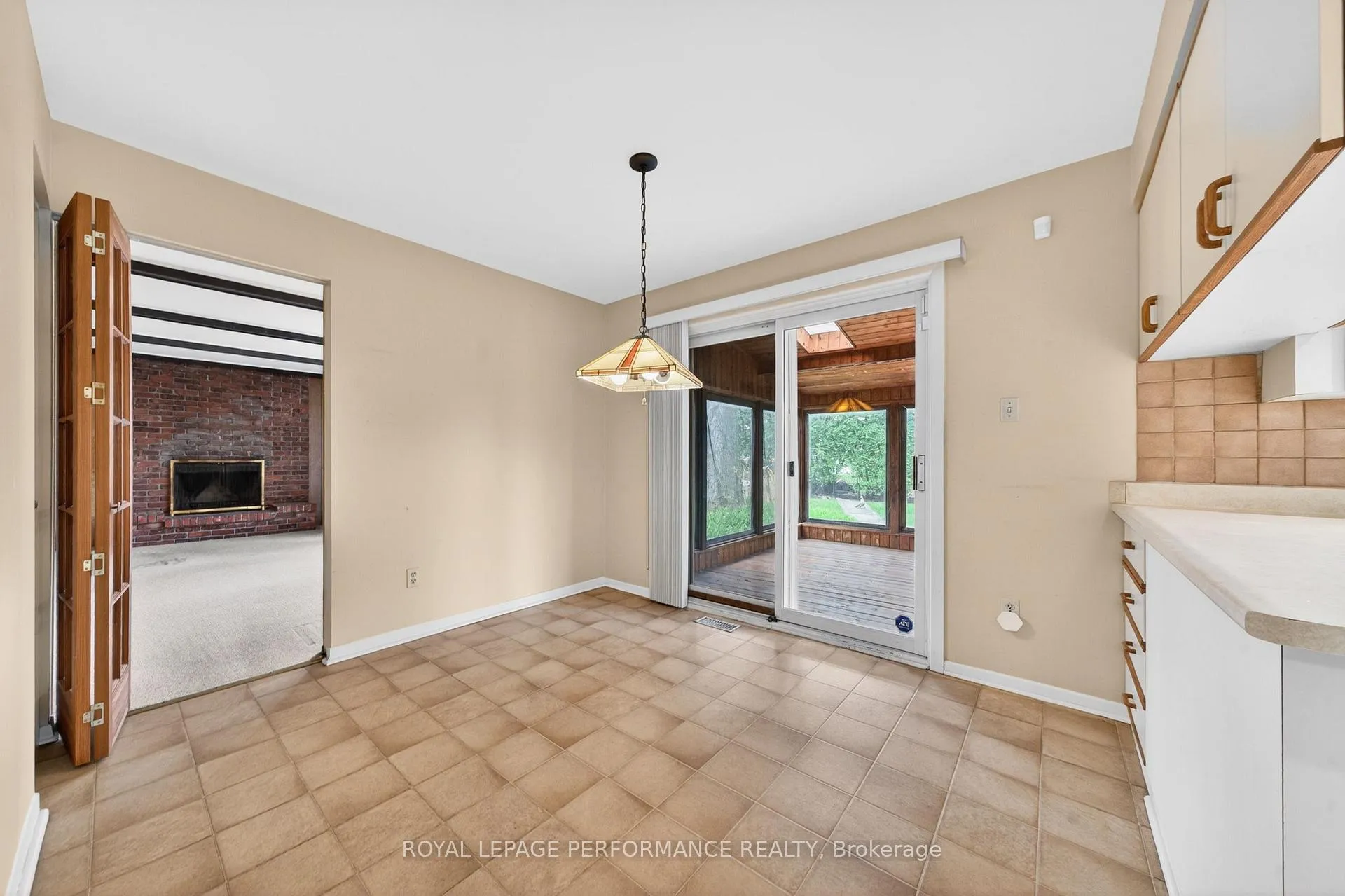 Photo 18 of 1837 Juno Avenue, Ottawa, Guildwood Estates - Urbandale Acres — HOMEH