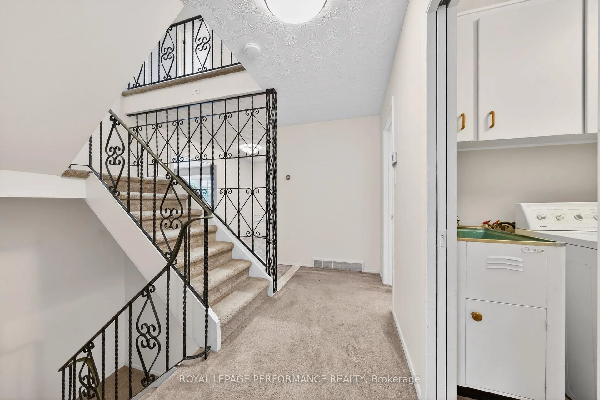 Photo 24 of 1837 Juno Avenue, Ottawa, Guildwood Estates - Urbandale Acres — HOMEH