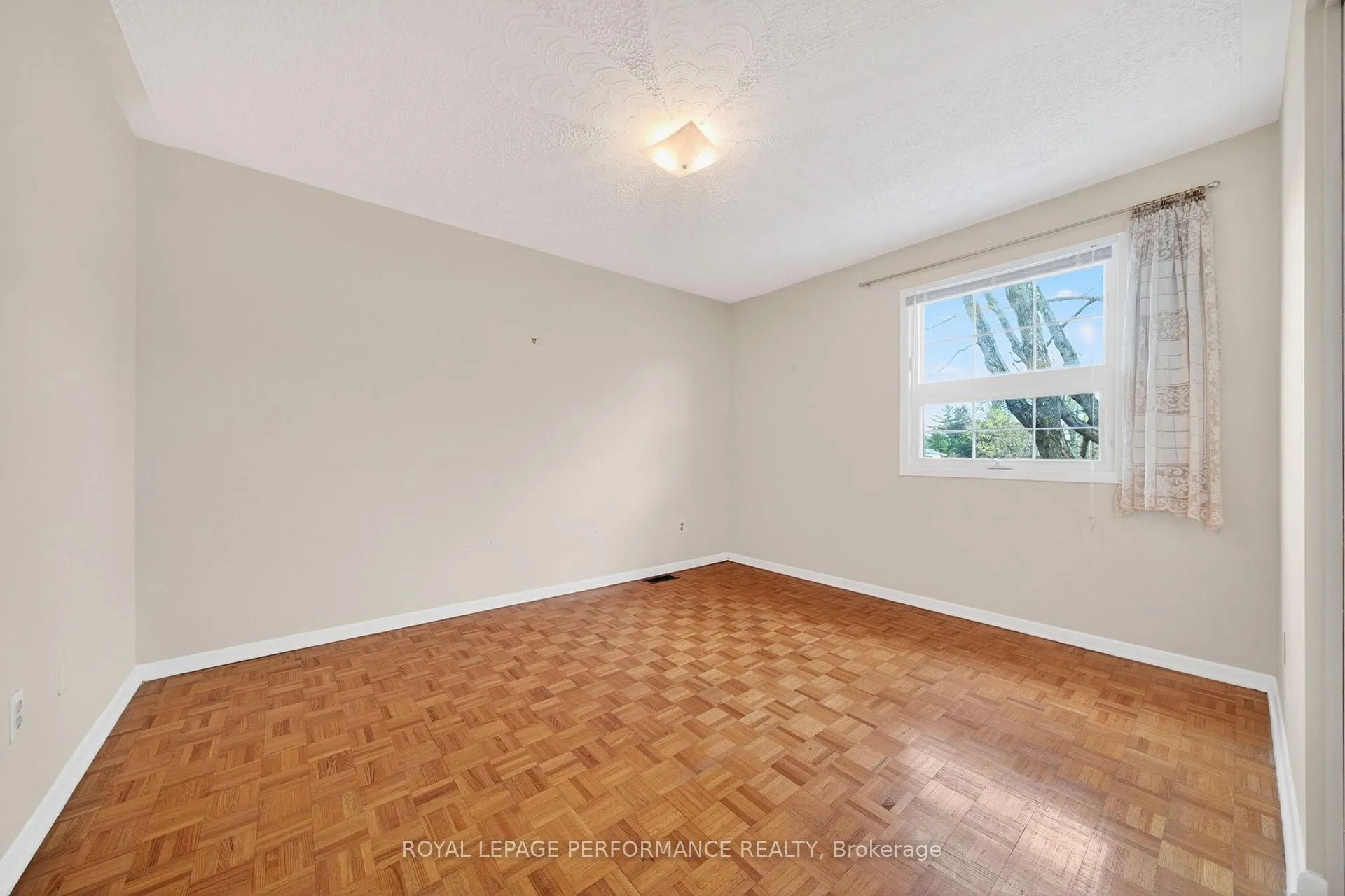 Photo 29 of 1837 Juno Avenue, Ottawa, Guildwood Estates - Urbandale Acres — HOMEH