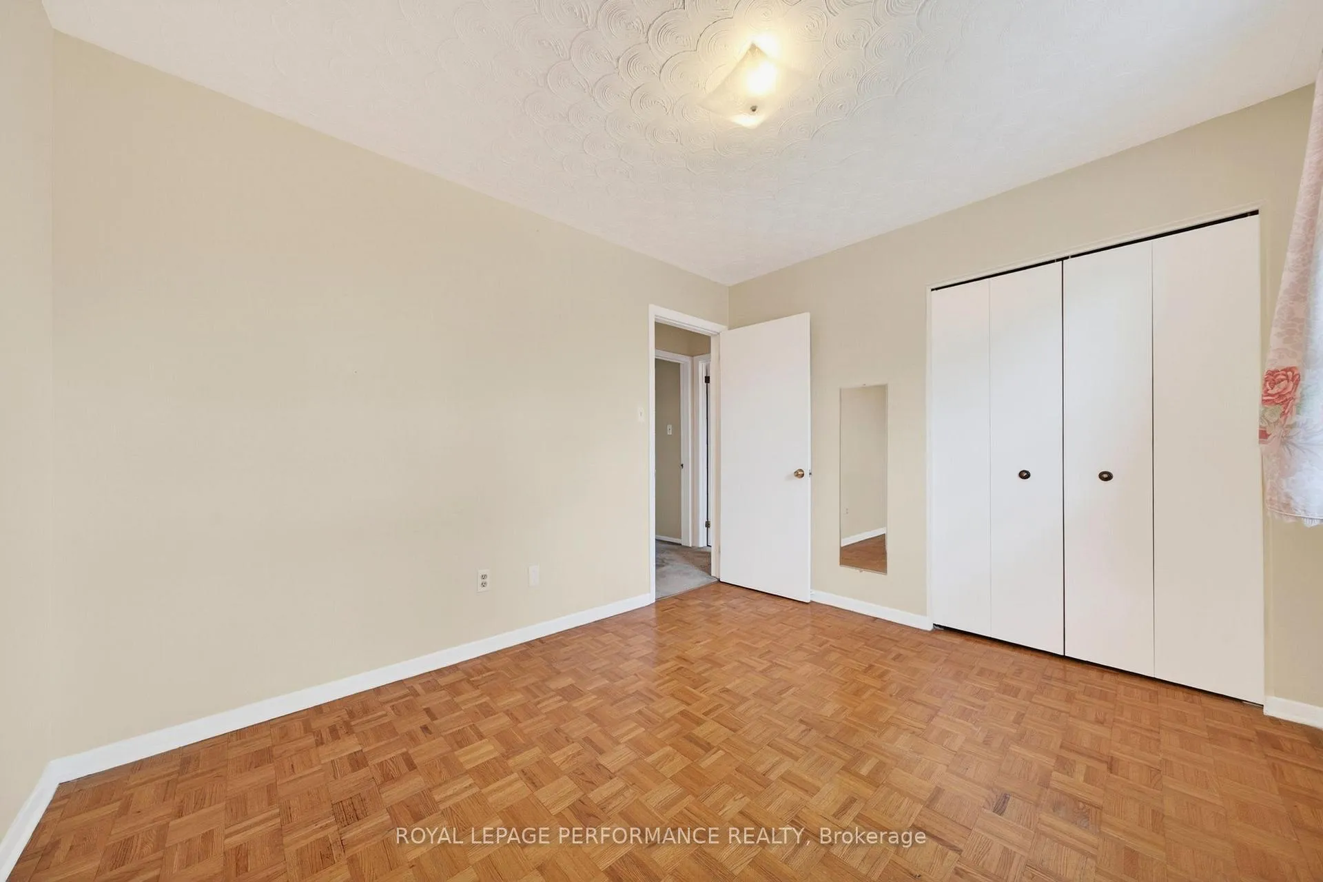 Photo 32 of 1837 Juno Avenue, Ottawa, Guildwood Estates - Urbandale Acres — HOMEH