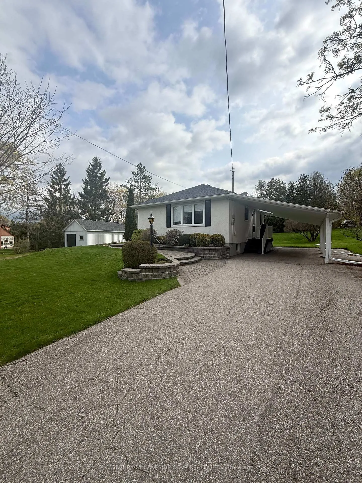 Photo 4 of 4509 Trulls Road, Clarington, Rural Clarington — HOMEH