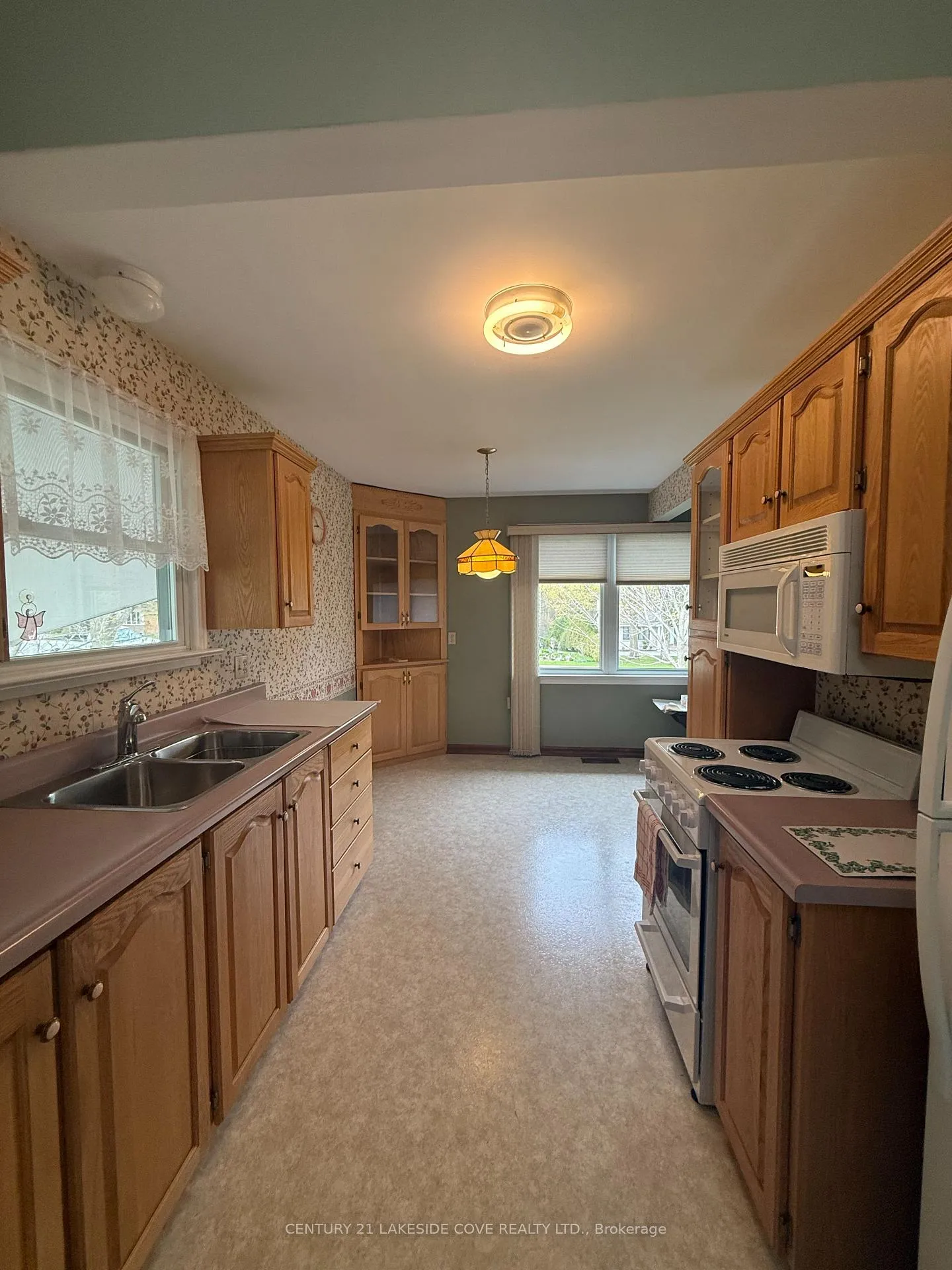 Photo 11 of 4509 Trulls Road, Clarington, Rural Clarington — HOMEH