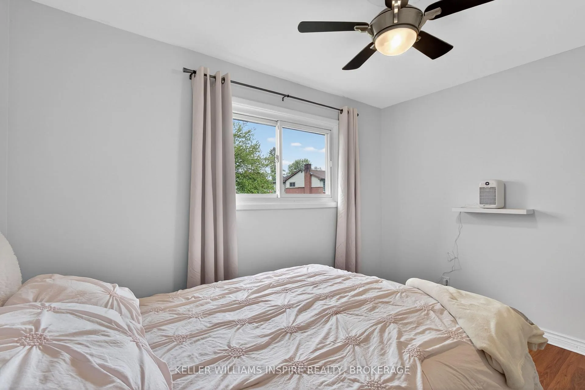 Photo 19 of 66 Manor Drive, Brockville — HOMEH