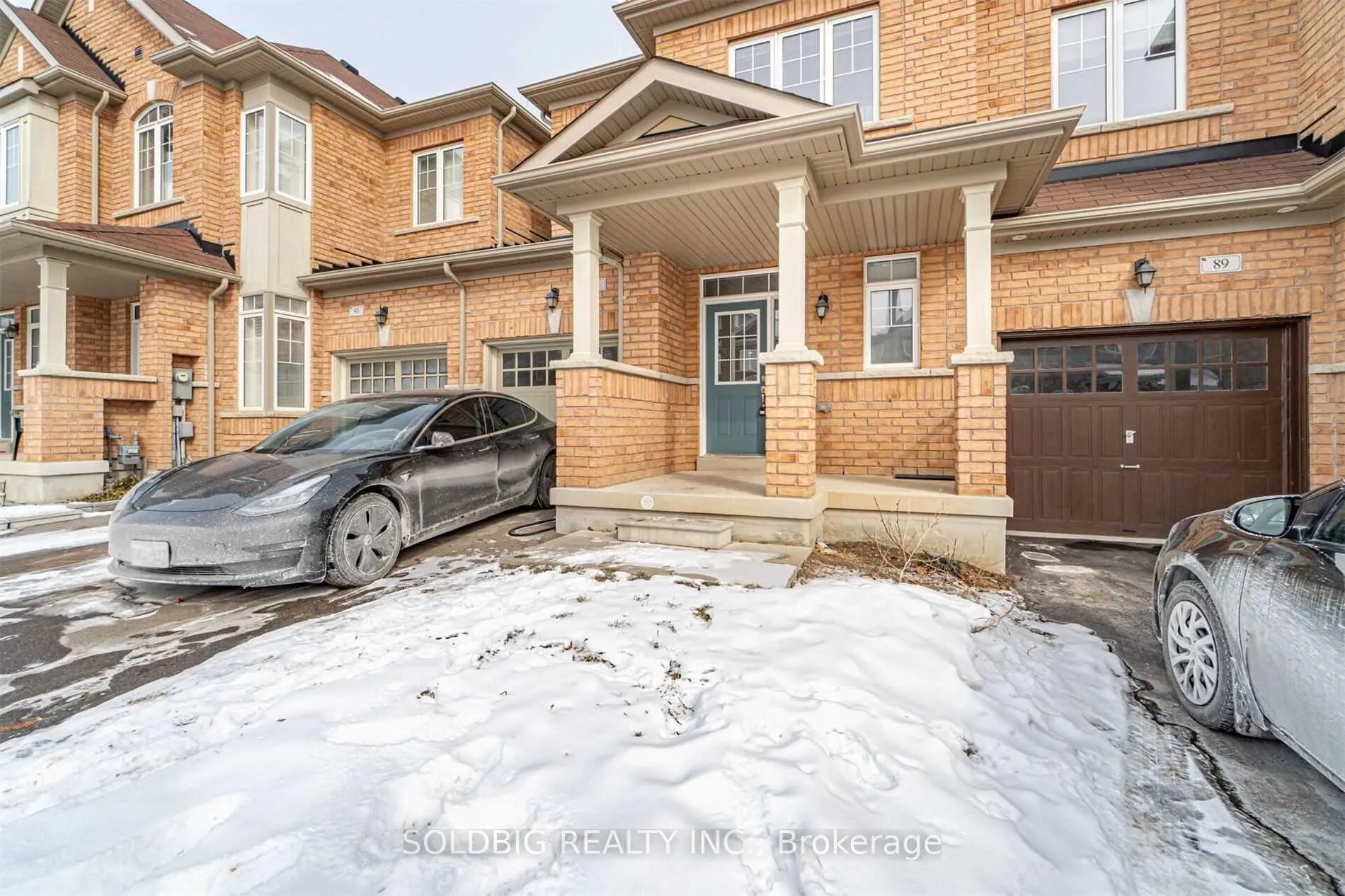 Photo 2 of 91 Kempenfelt Trail, Brampton, Northwest Brampton — HOMEH