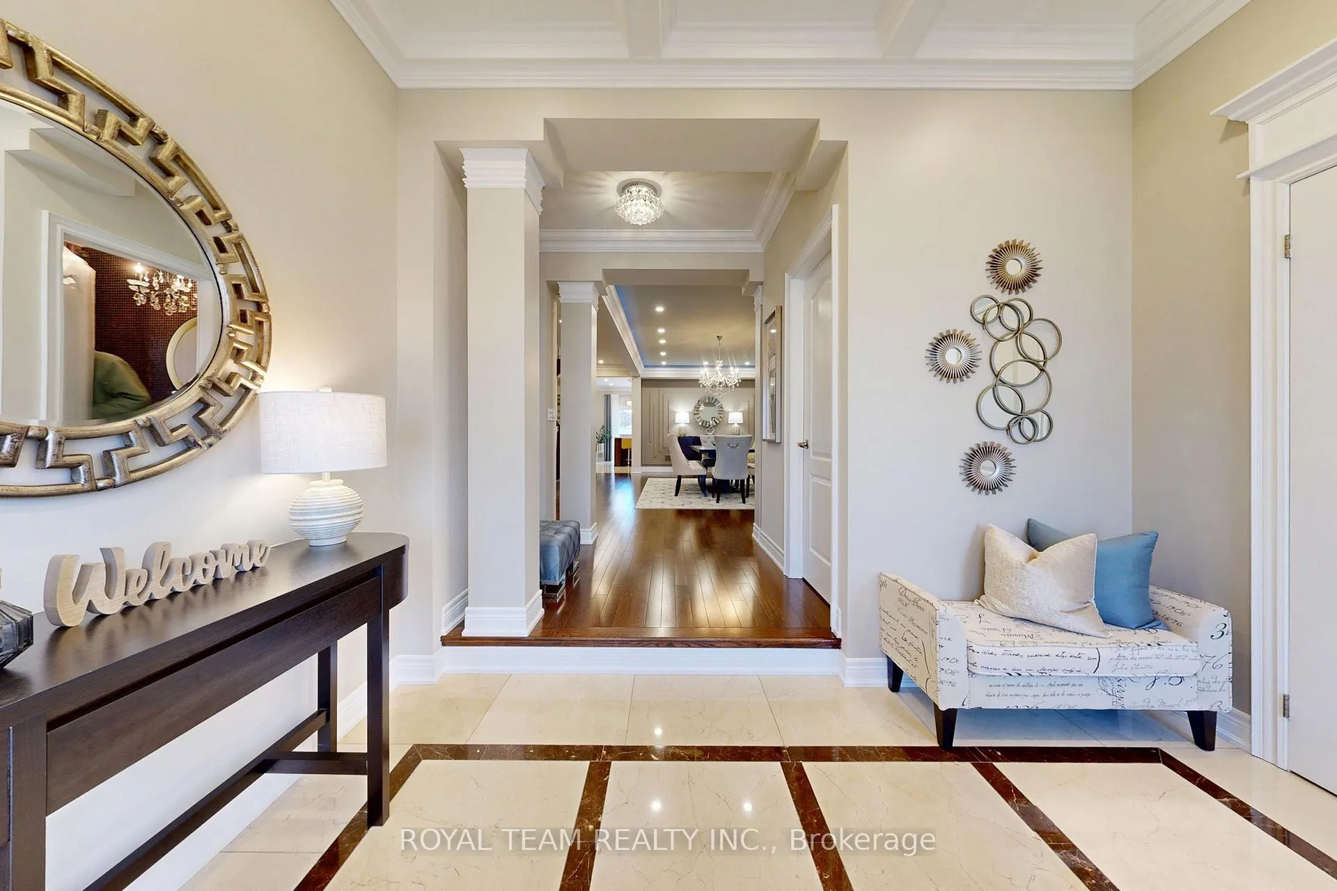 Photo 3 of 41 Daniel Bram Drive, Vaughan, Patterson — HOMEH