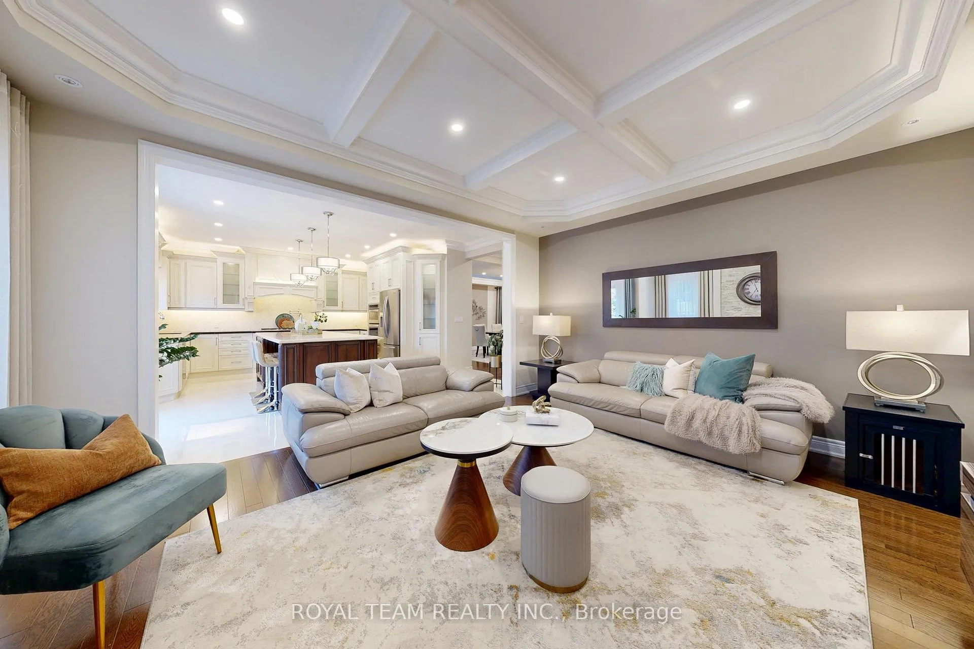 Photo 6 of 41 Daniel Bram Drive, Vaughan, Patterson — HOMEH