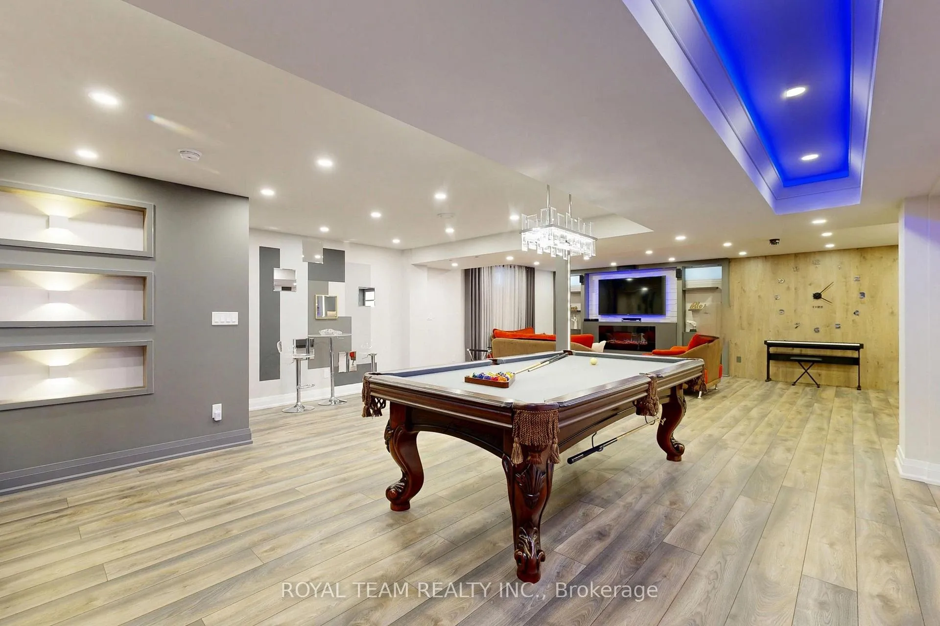 Photo 31 of 41 Daniel Bram Drive, Vaughan, Patterson — HOMEH