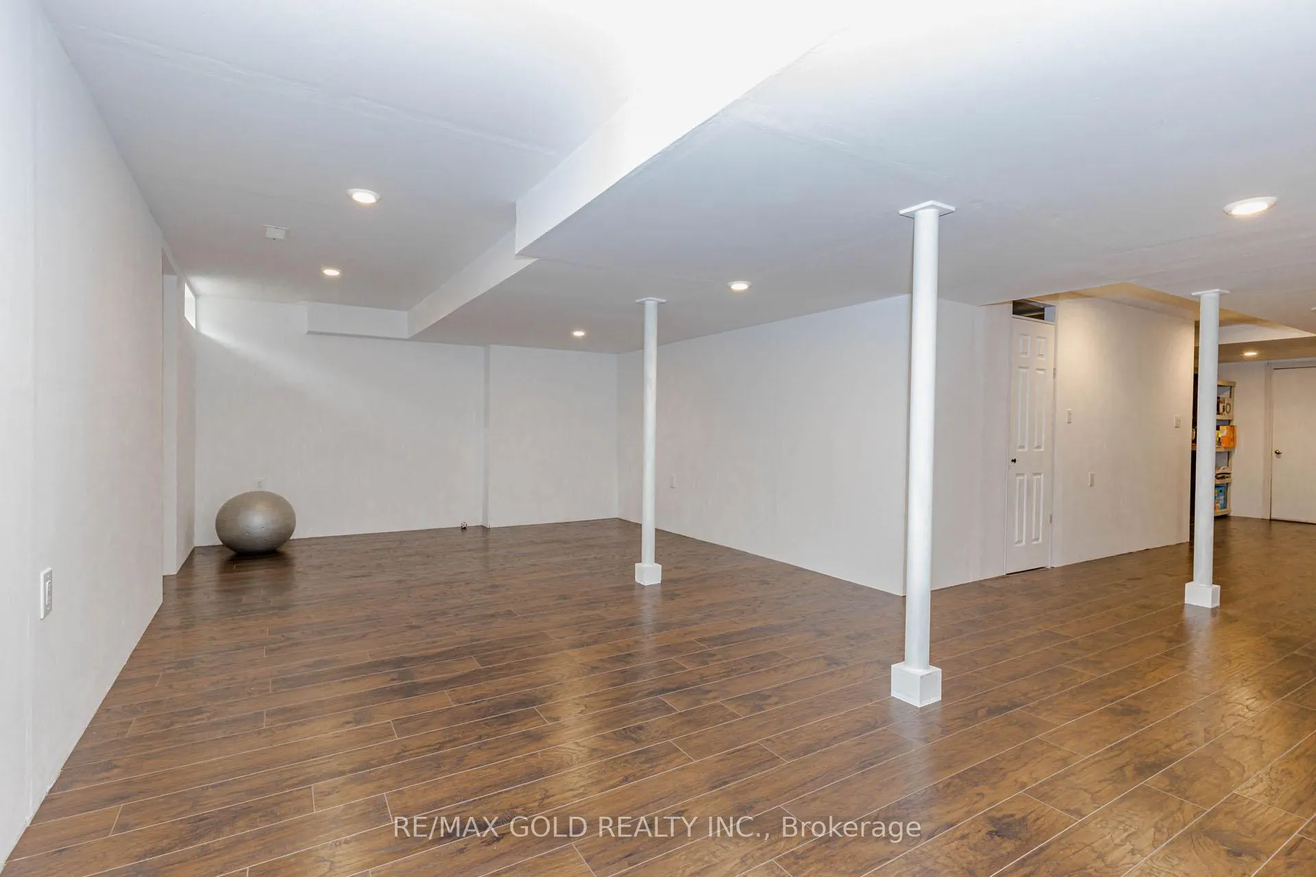 Photo 43 of 43 George Robinson Drive, Brampton, Credit Valley — HOMEH