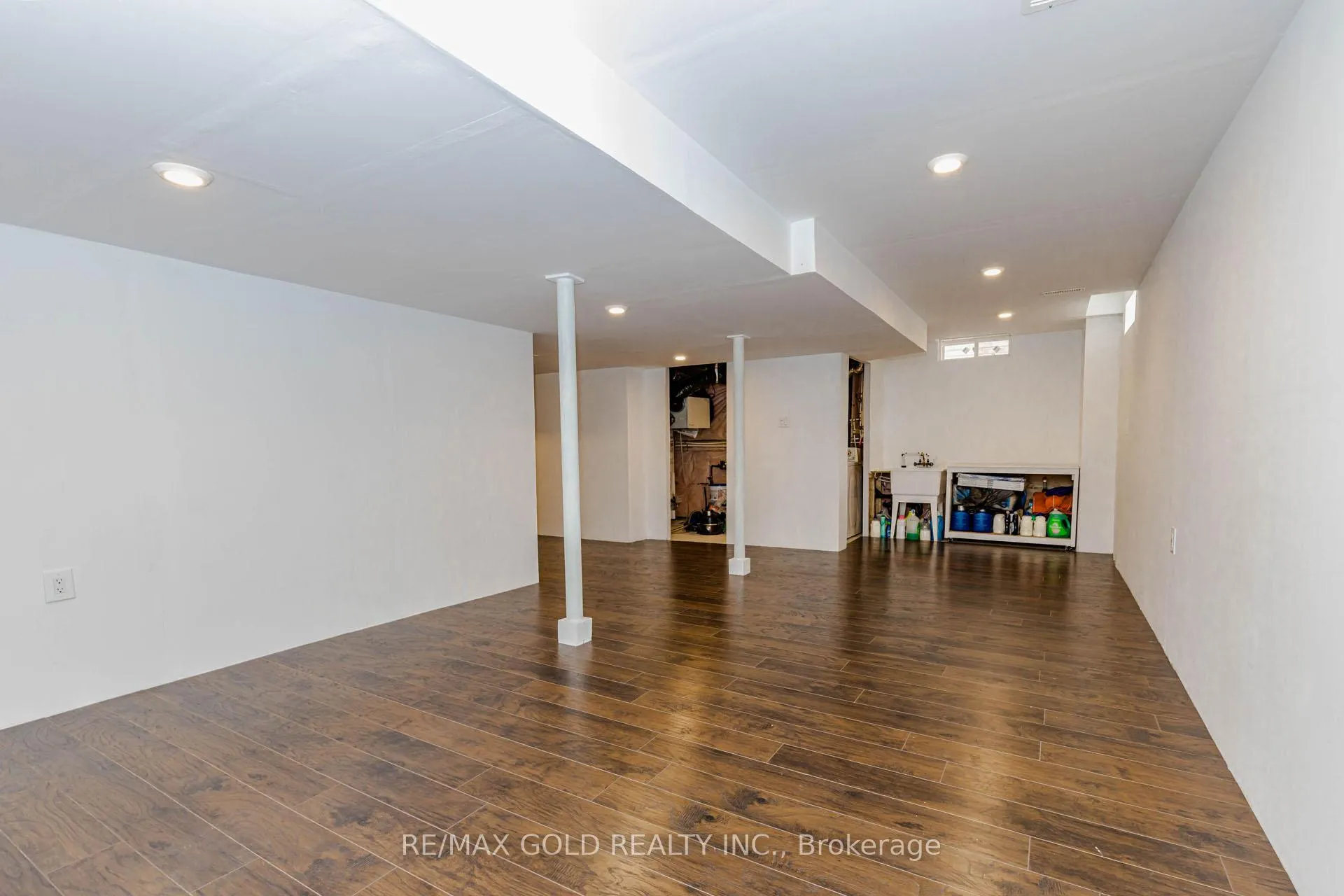 Photo 44 of 43 George Robinson Drive, Brampton, Credit Valley — HOMEH