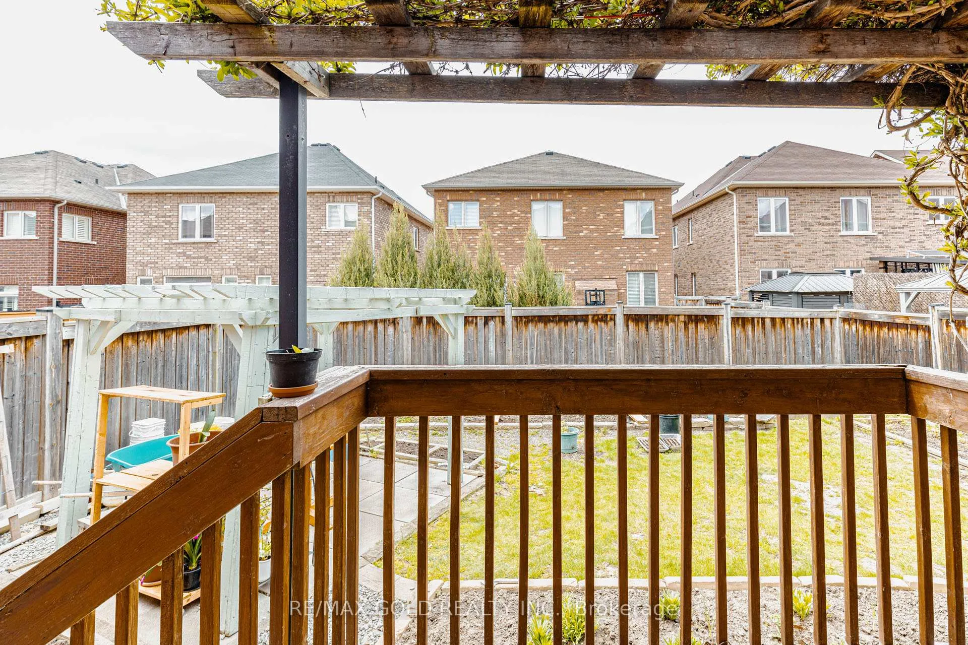 Photo 46 of 43 George Robinson Drive, Brampton, Credit Valley — HOMEH