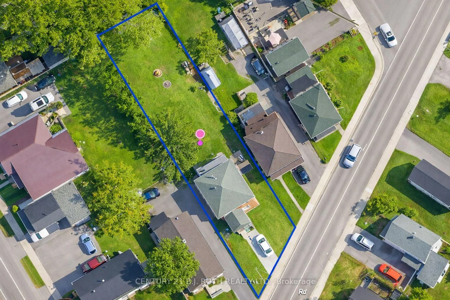 Photo 2 of 174 Barrie Road, Orillia — HOMEH