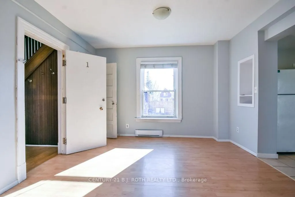 Photo 13 of 174 Barrie Road, Orillia — HOMEH