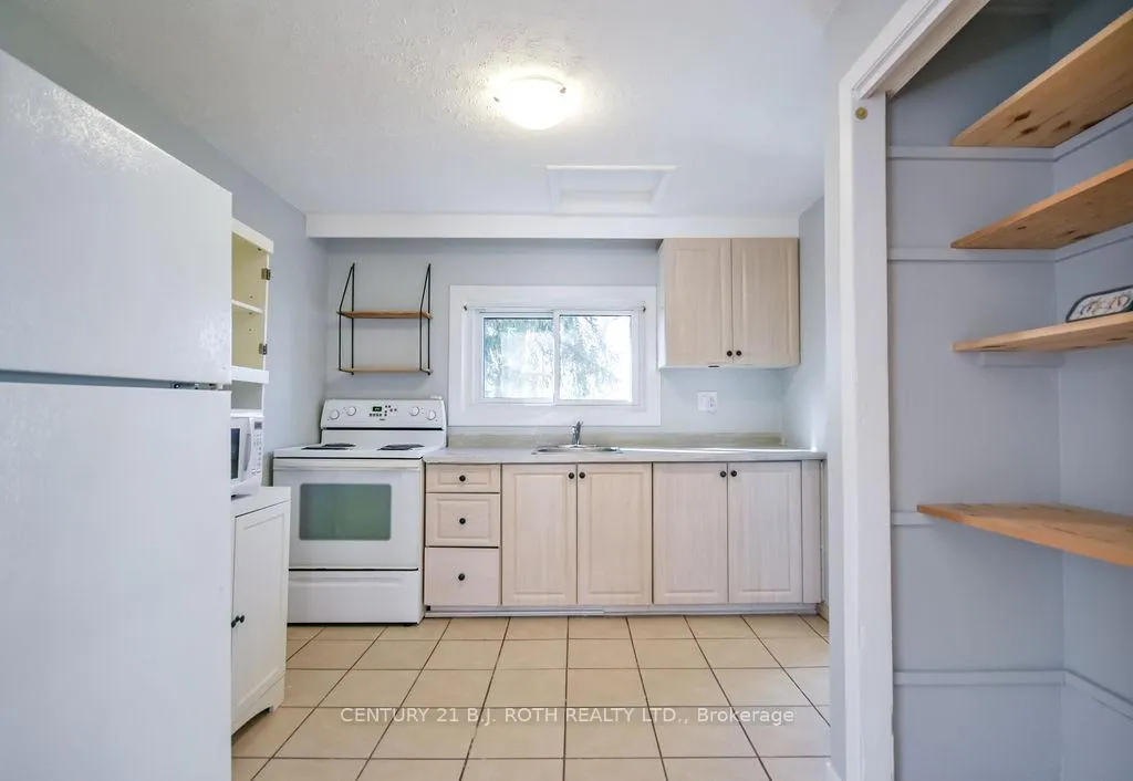 Photo 17 of 174 Barrie Road, Orillia — HOMEH