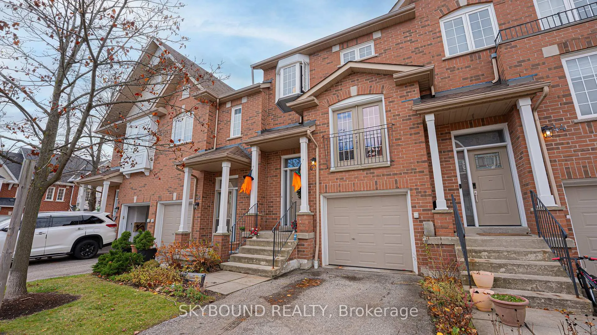 Front of Unit 43, 1588 South Parade Court
