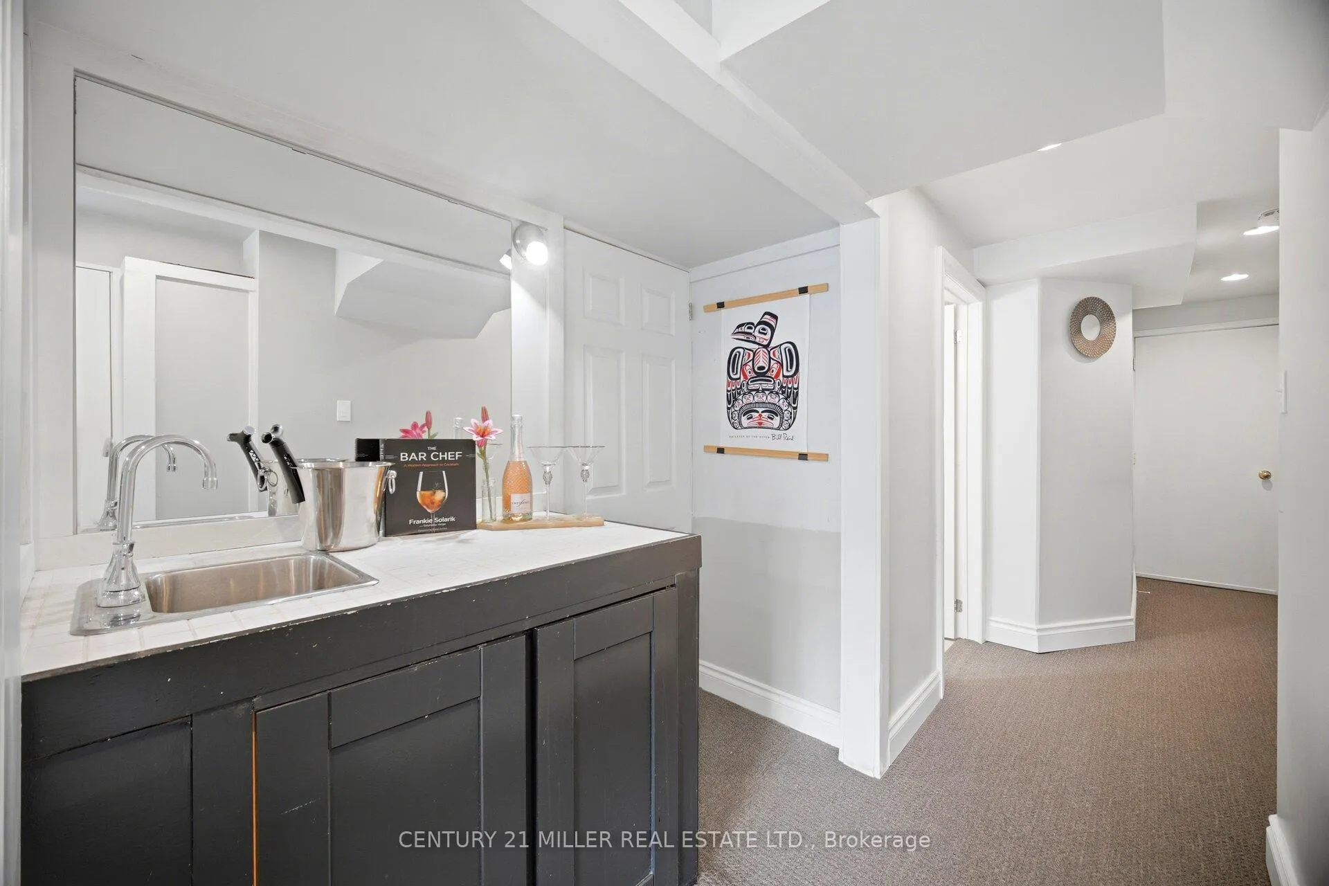 Photo 34 of 4 Kildonan Cres, Hamilton, Waterdown — HOMEH