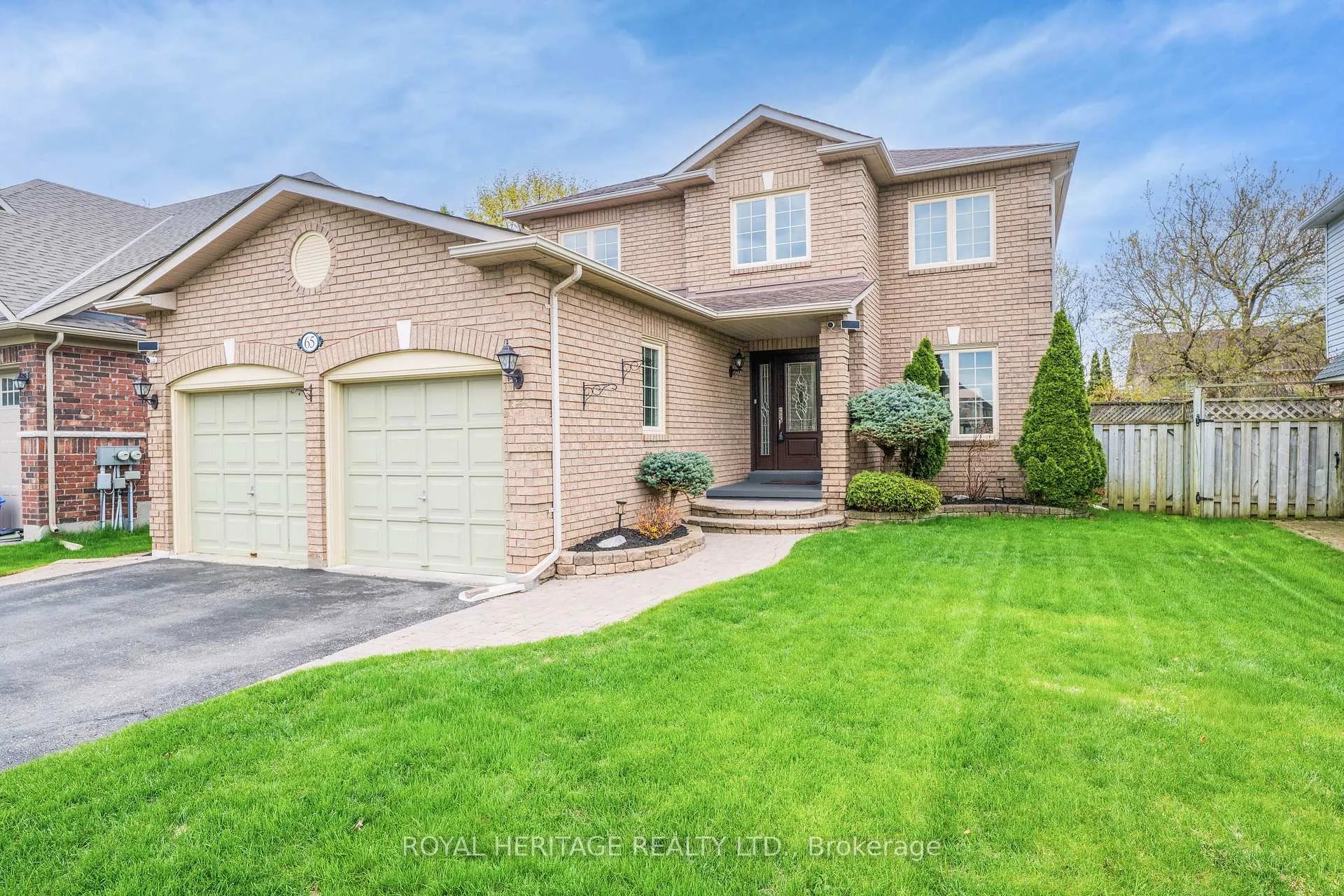 Photo 2 of 65 Ireland Street, Clarington, Bowmanville — HOMEH