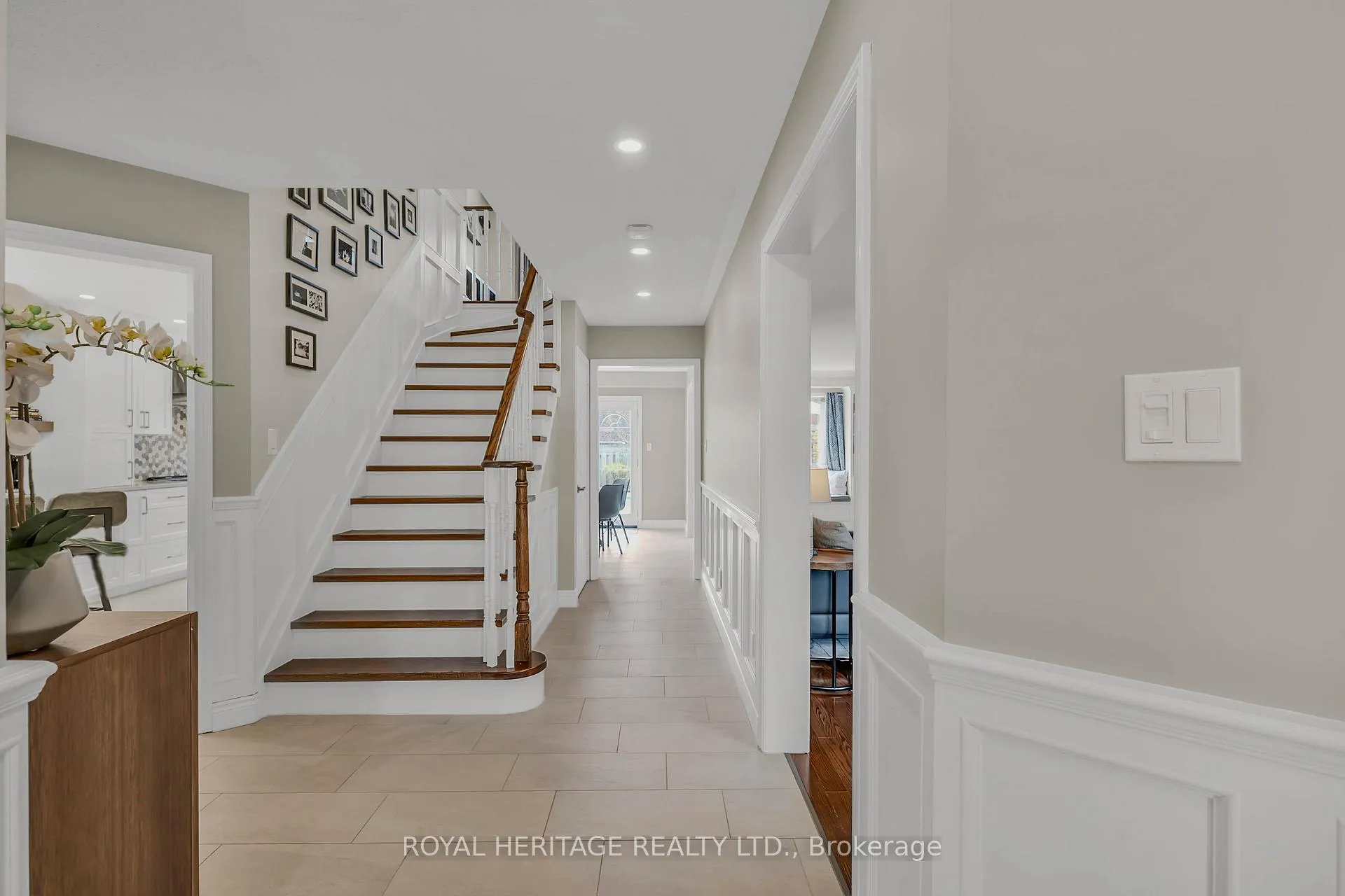 Photo 5 of 65 Ireland Street, Clarington, Bowmanville — HOMEH