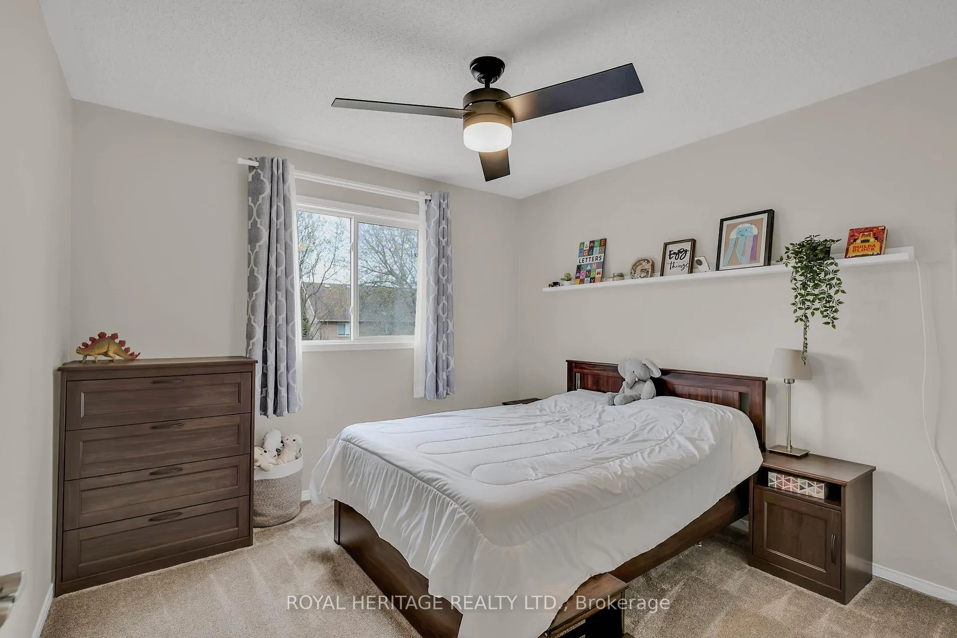 Photo 22 of 65 Ireland Street, Clarington, Bowmanville — HOMEH