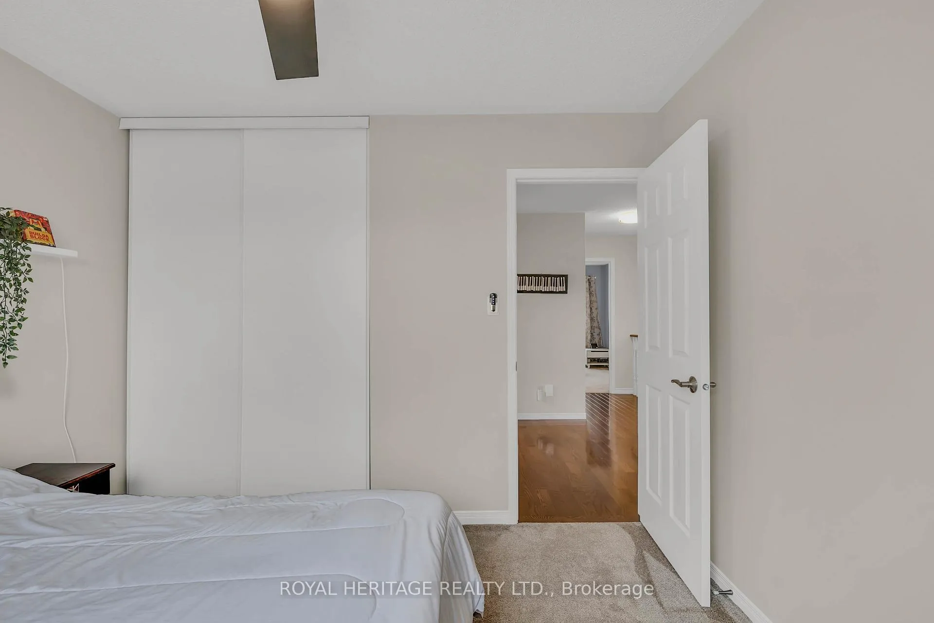 Photo 23 of 65 Ireland Street, Clarington, Bowmanville — HOMEH
