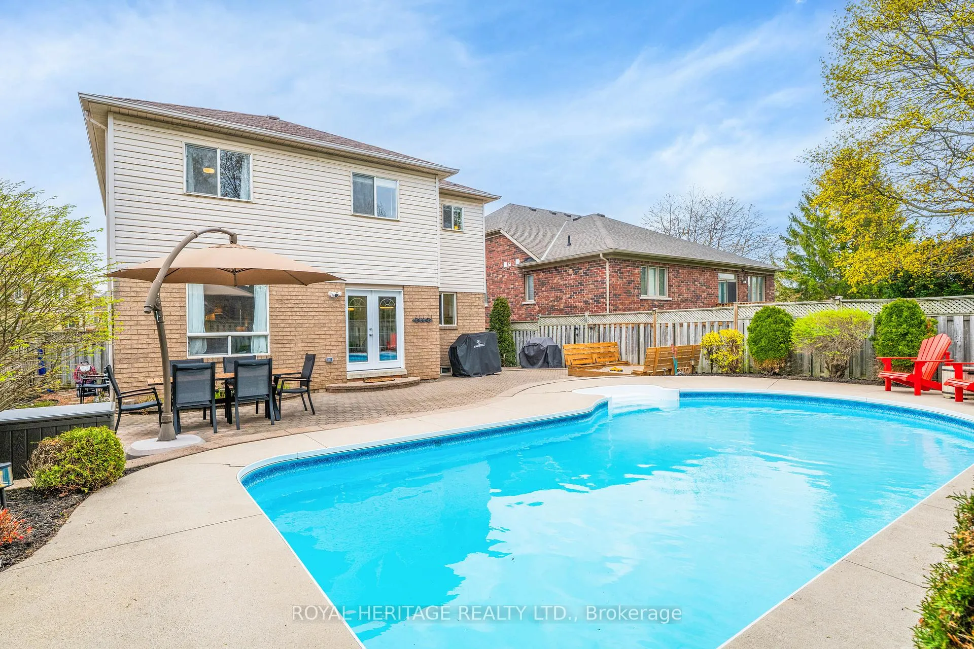 Photo 38 of 65 Ireland Street, Clarington, Bowmanville — HOMEH