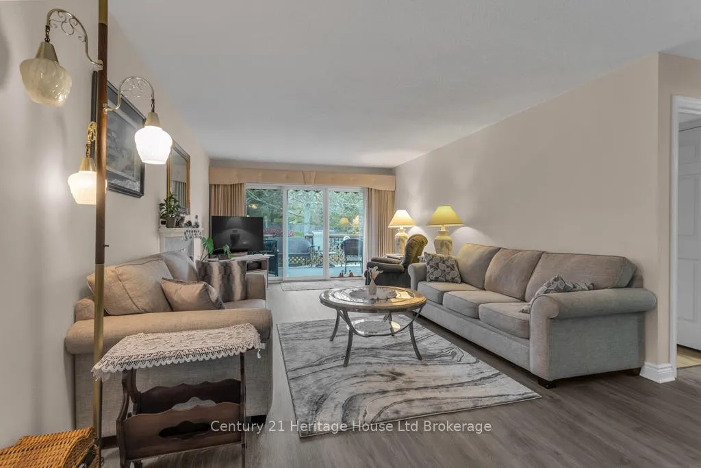 Photo 10 of 5 Dereham Drive, Tillsonburg — HOMEH
