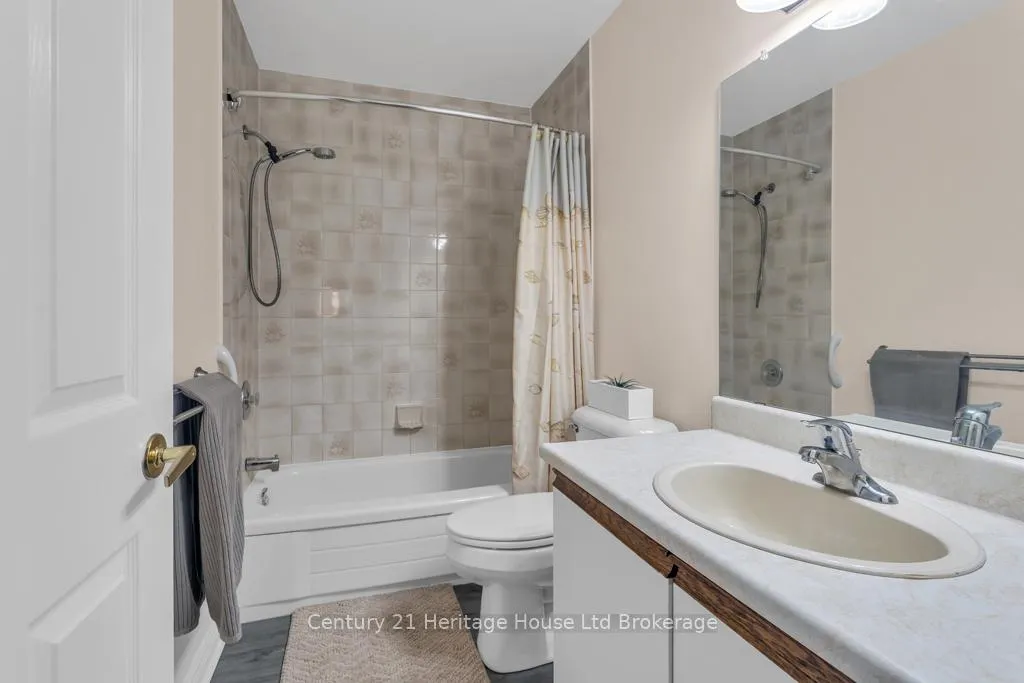 Photo 19 of 5 Dereham Drive, Tillsonburg — HOMEH