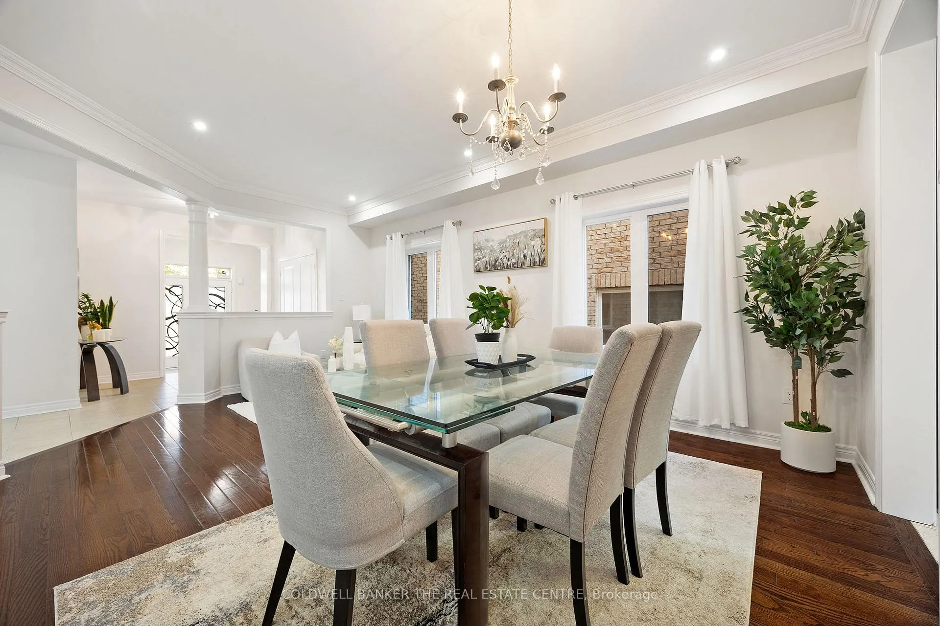 Photo 6 of 27 Barletta Drive, Vaughan, Patterson — HOMEH