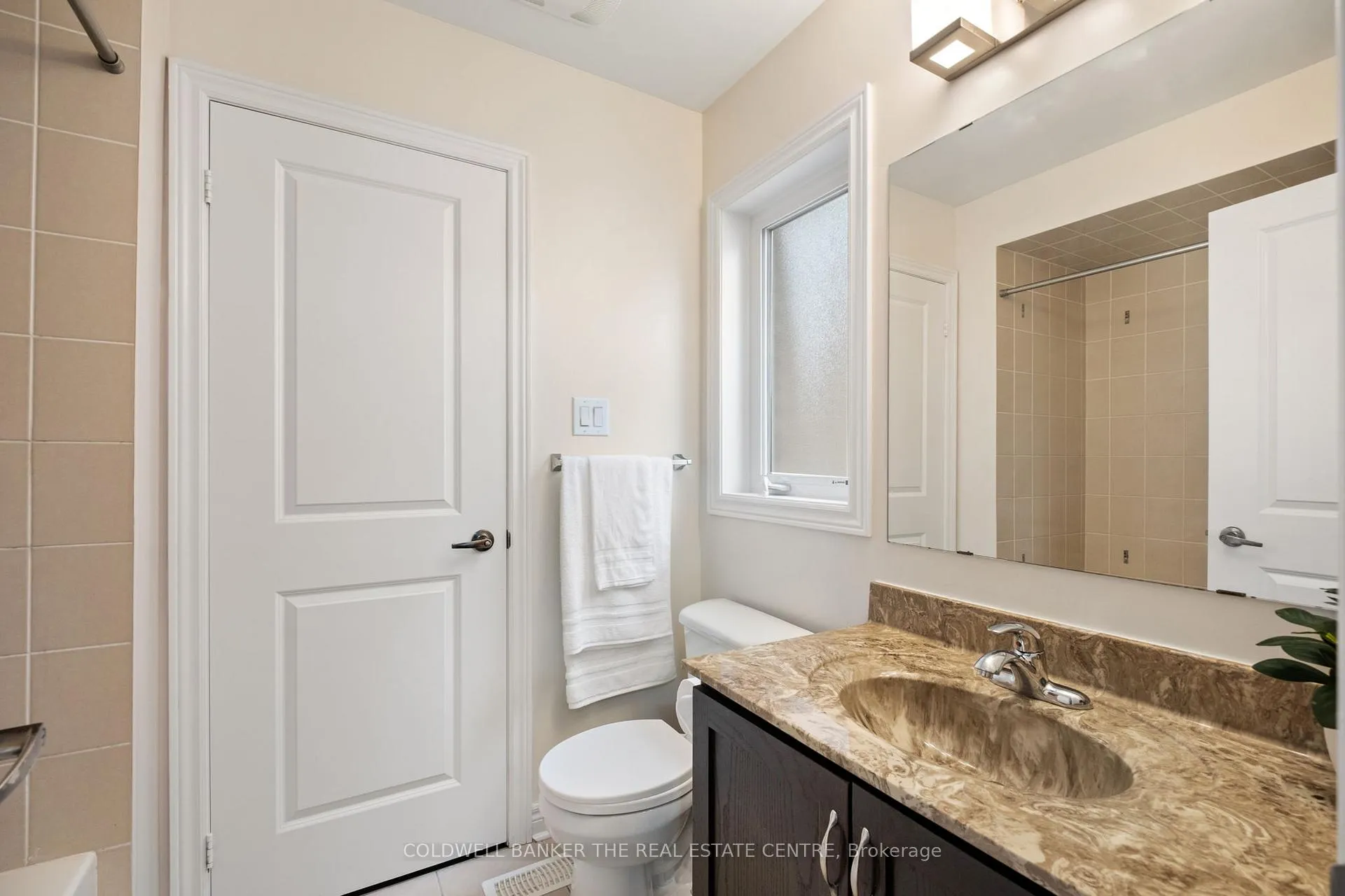 Photo 26 of 27 Barletta Drive, Vaughan, Patterson — HOMEH
