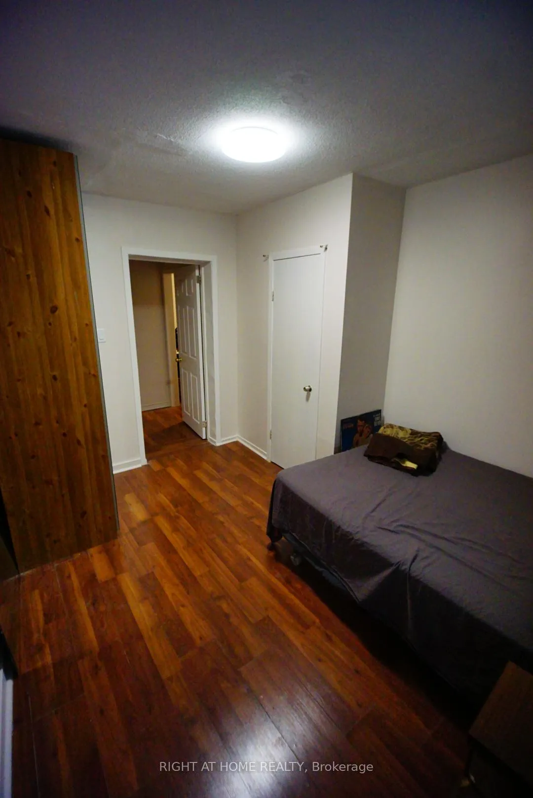 Photo 6 of 122 Eccles Street S, Ottawa, West Centre Town — HOMEH