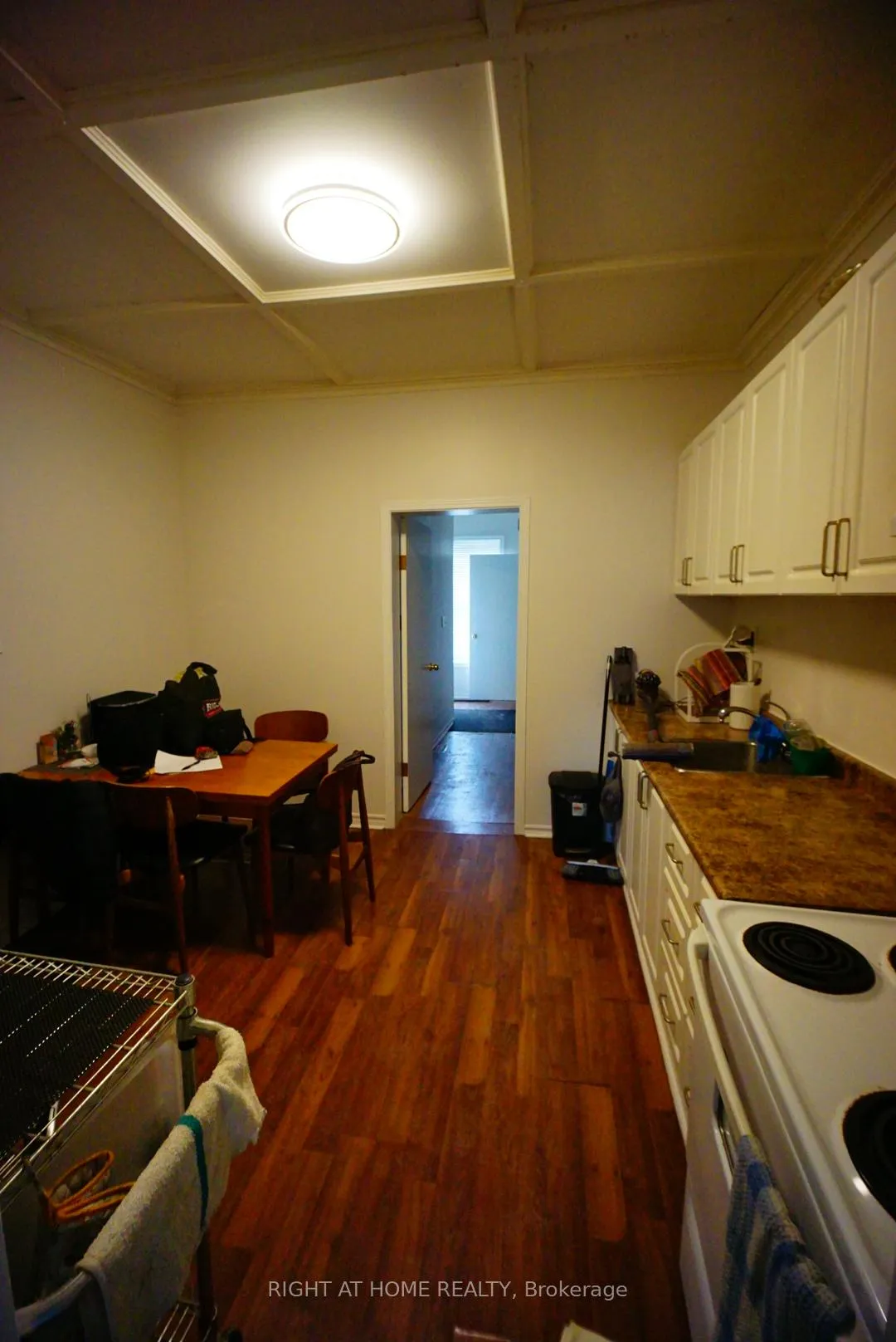 Photo 9 of 122 Eccles Street S, Ottawa, West Centre Town — HOMEH