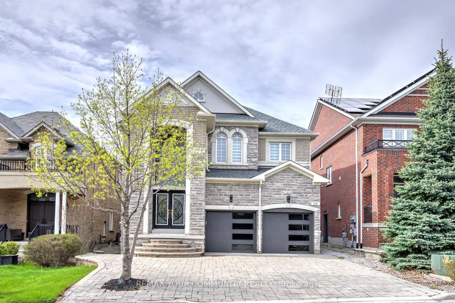 Photo 1 of 112 Golden Forest Road, Vaughan, Patterson — HOMEH
