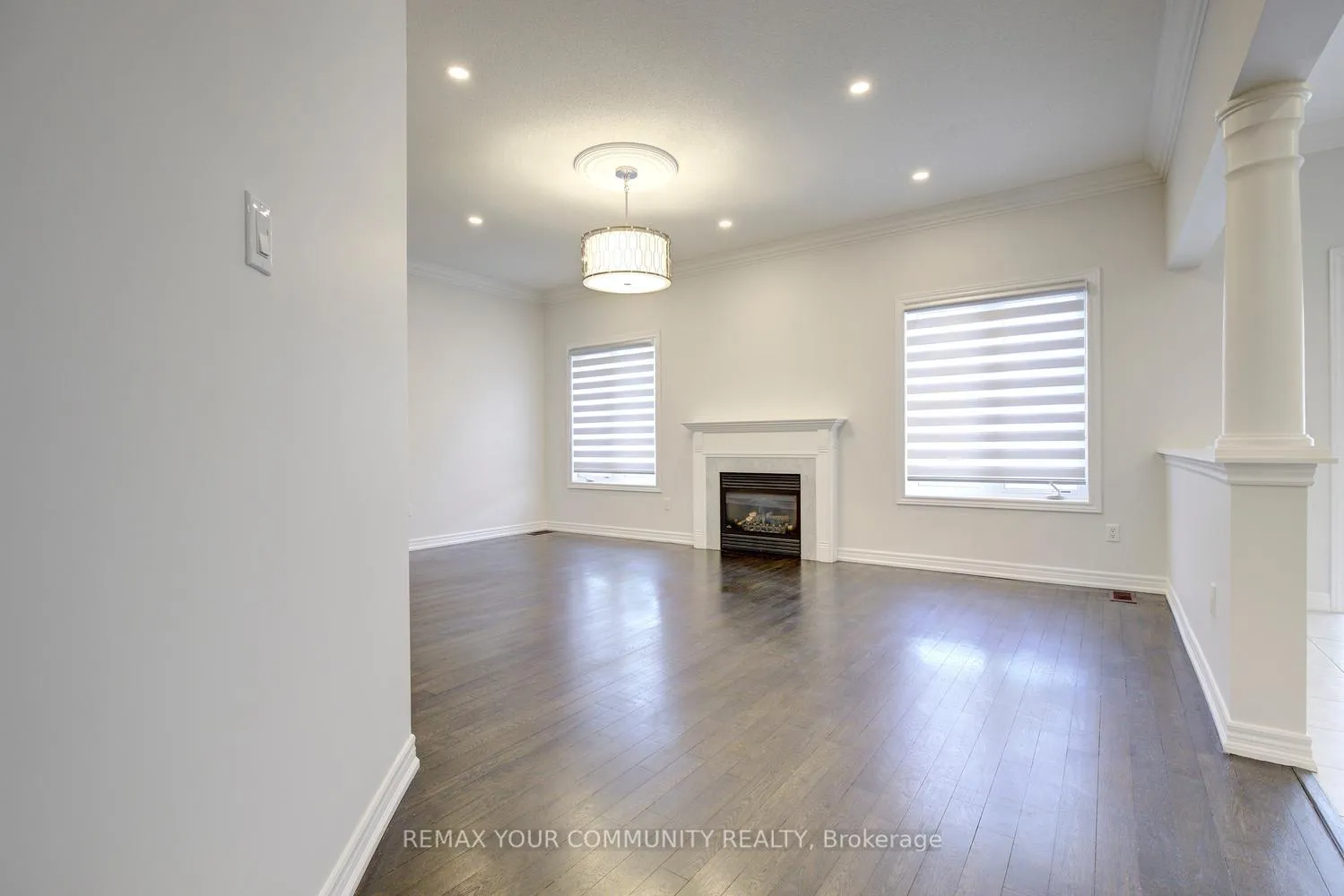 Photo 11 of 112 Golden Forest Road, Vaughan, Patterson — HOMEH