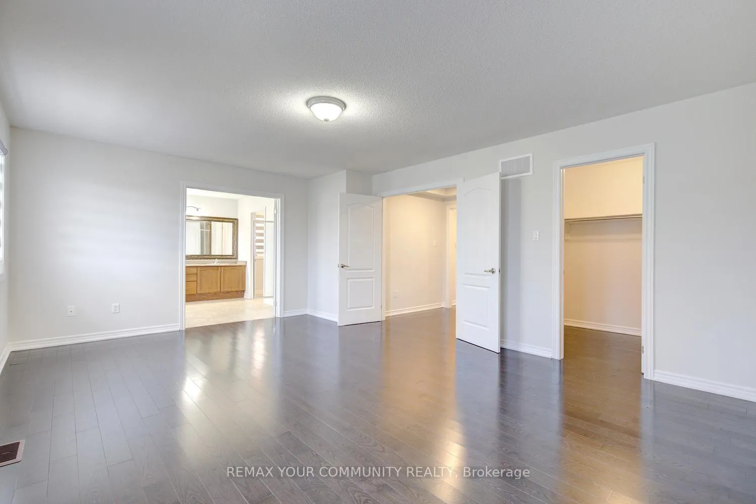 Photo 29 of 112 Golden Forest Road, Vaughan, Patterson — HOMEH