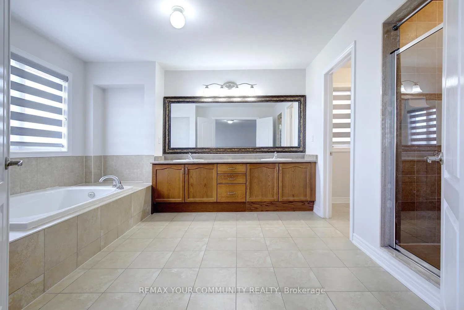 Photo 32 of 112 Golden Forest Road, Vaughan, Patterson — HOMEH