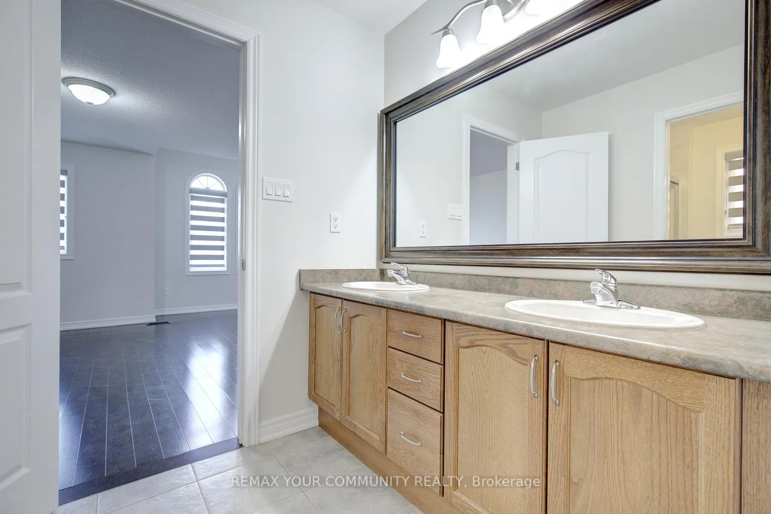 Photo 39 of 112 Golden Forest Road, Vaughan, Patterson — HOMEH