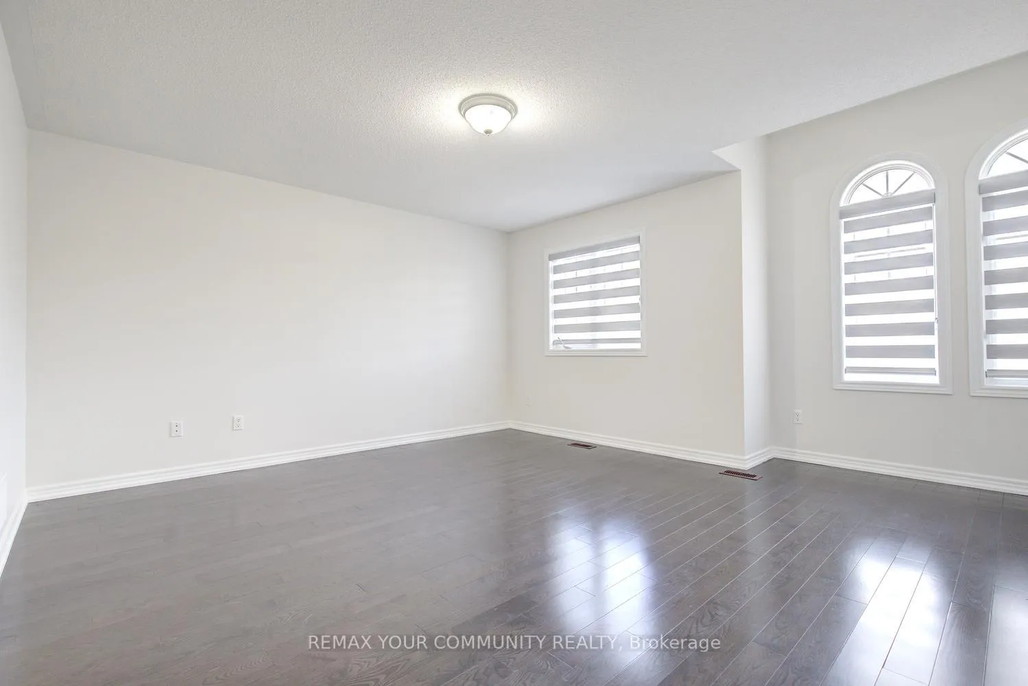 Photo 43 of 112 Golden Forest Road, Vaughan, Patterson — HOMEH